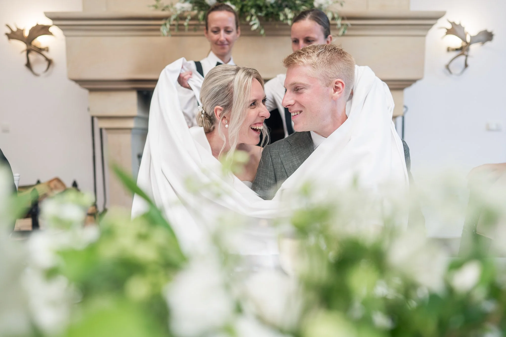 Wedding_Zuzana_and_Clement_Nimerice_Castle_00054.jpg