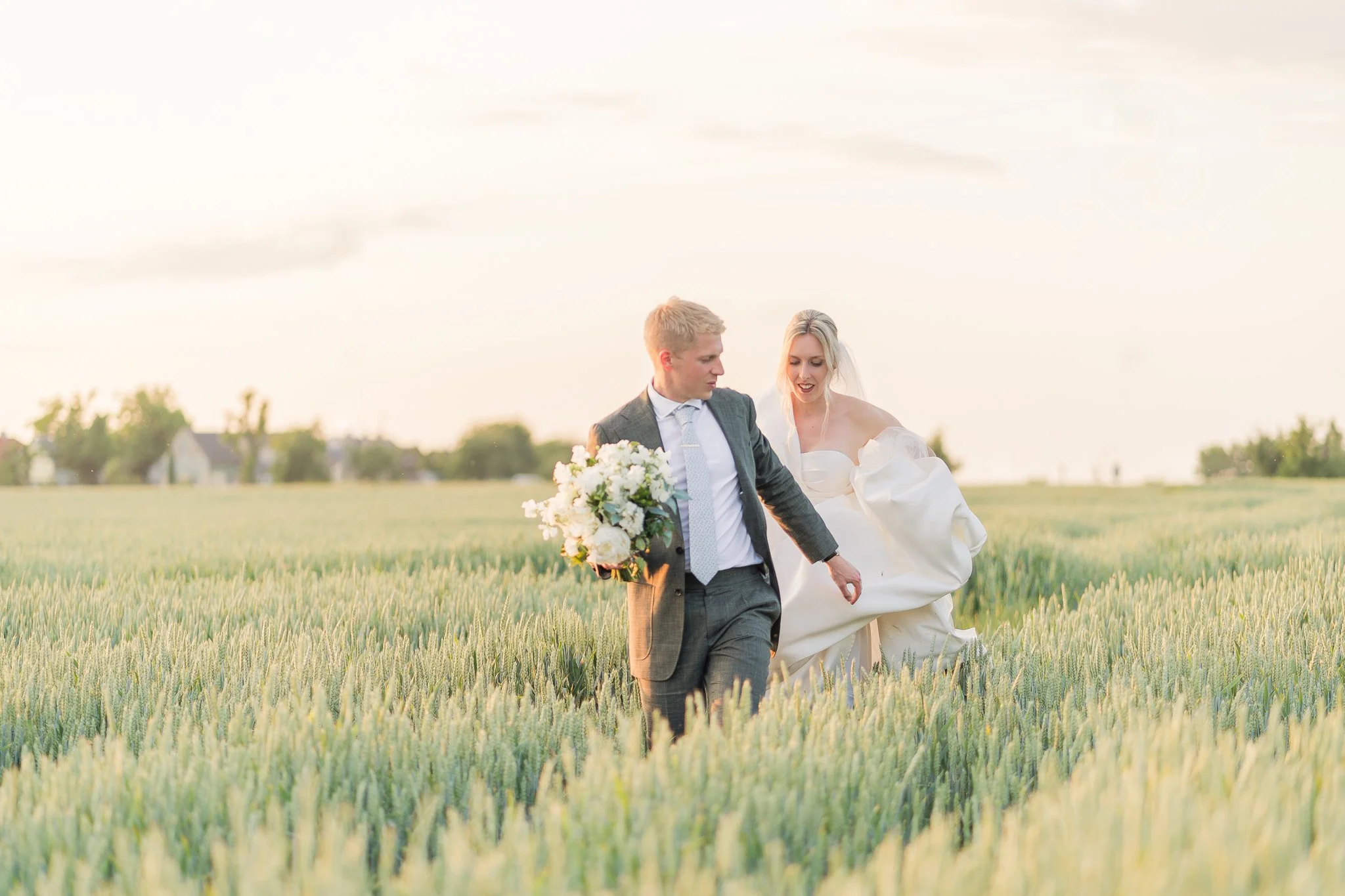 Wedding_Zuzana_and_Clement_Nimerice_Castle_00056.jpg