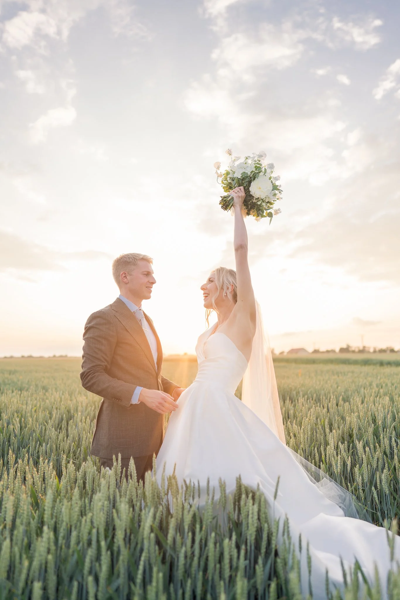 Wedding_Zuzana_and_Clement_Nimerice_Castle_00060.jpg