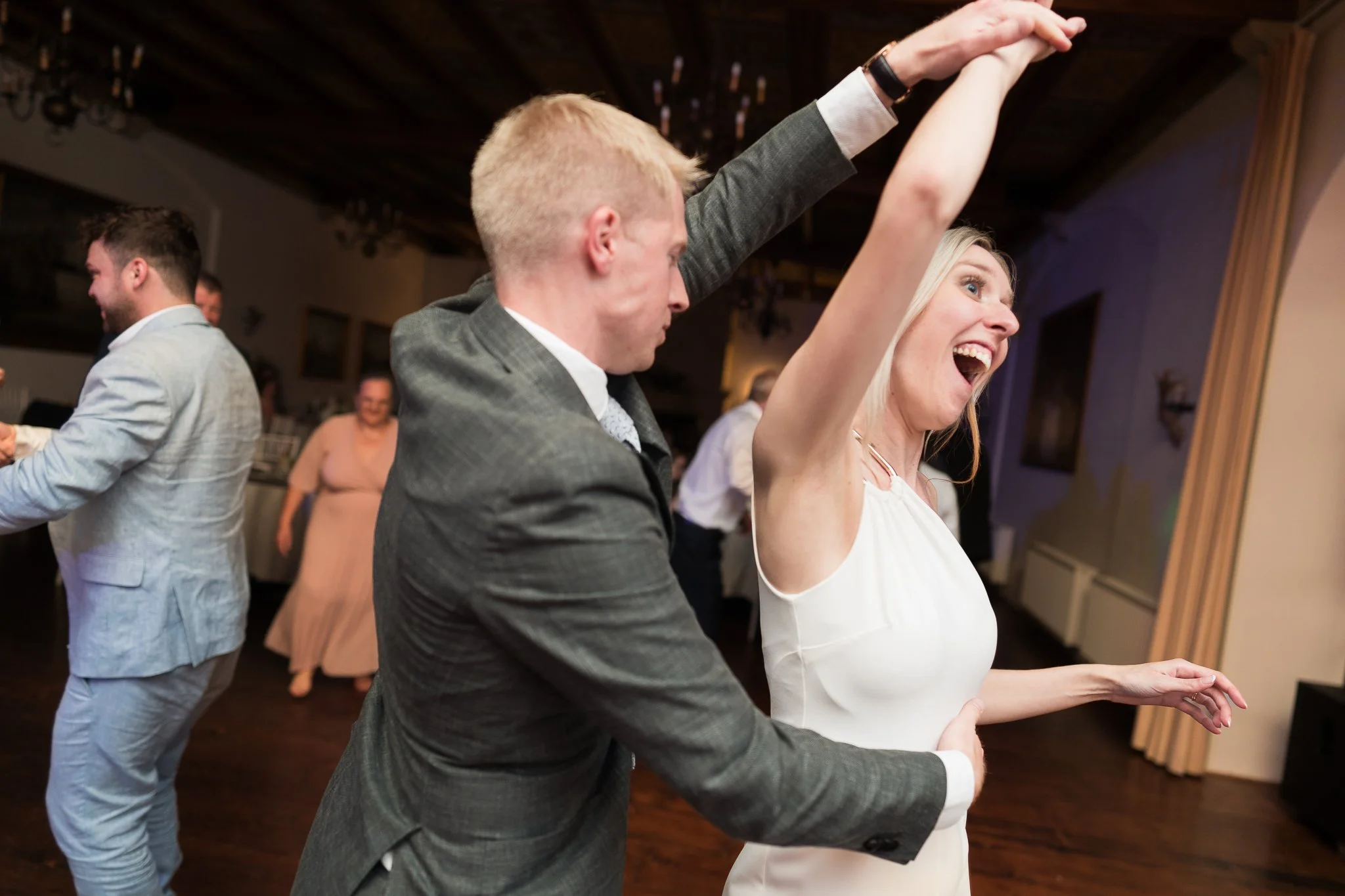 Wedding_Zuzana_and_Clement_Nimerice_Castle_00090.jpg