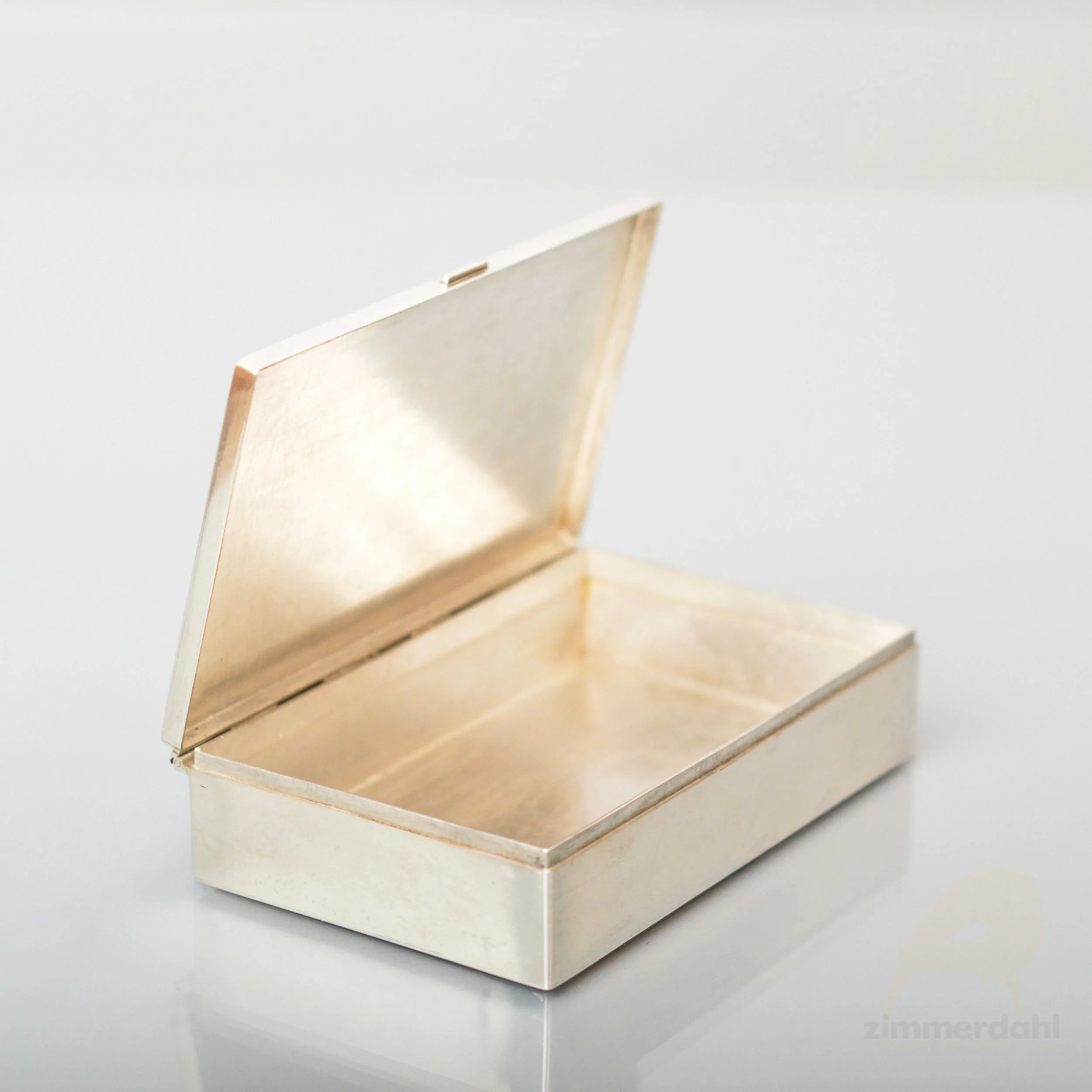 VA 0223 06 Silver GAN Lided Box Wiwen Nilsson Sweden Scandinavian Timeless Design.jpg