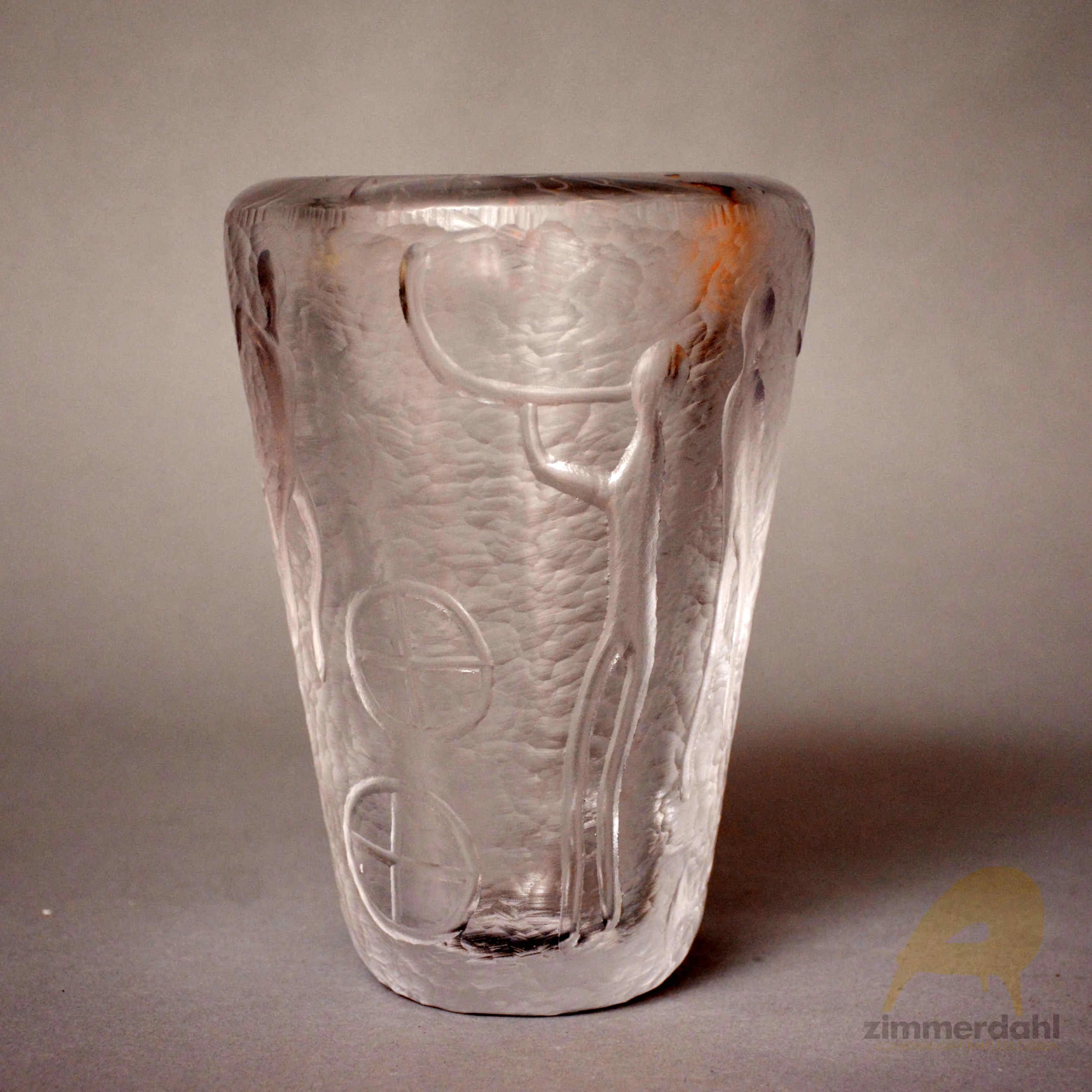 GL 0010 01 Vase Vicke Lindstrand Scandinavian Timeless Design.jpg