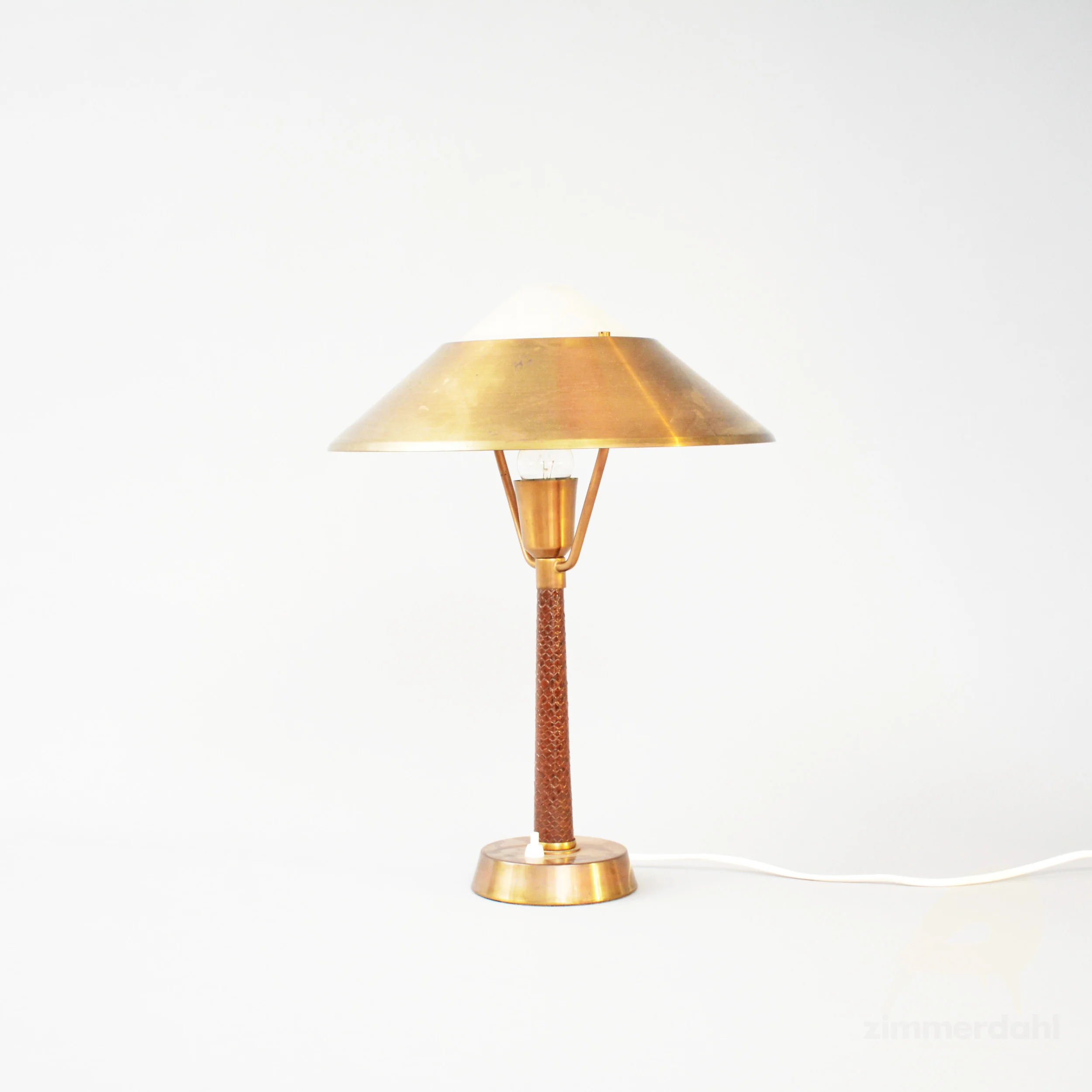 LI 0003 08 Table lamp Hans Bergström Scandinavian Timeless Design.jpg