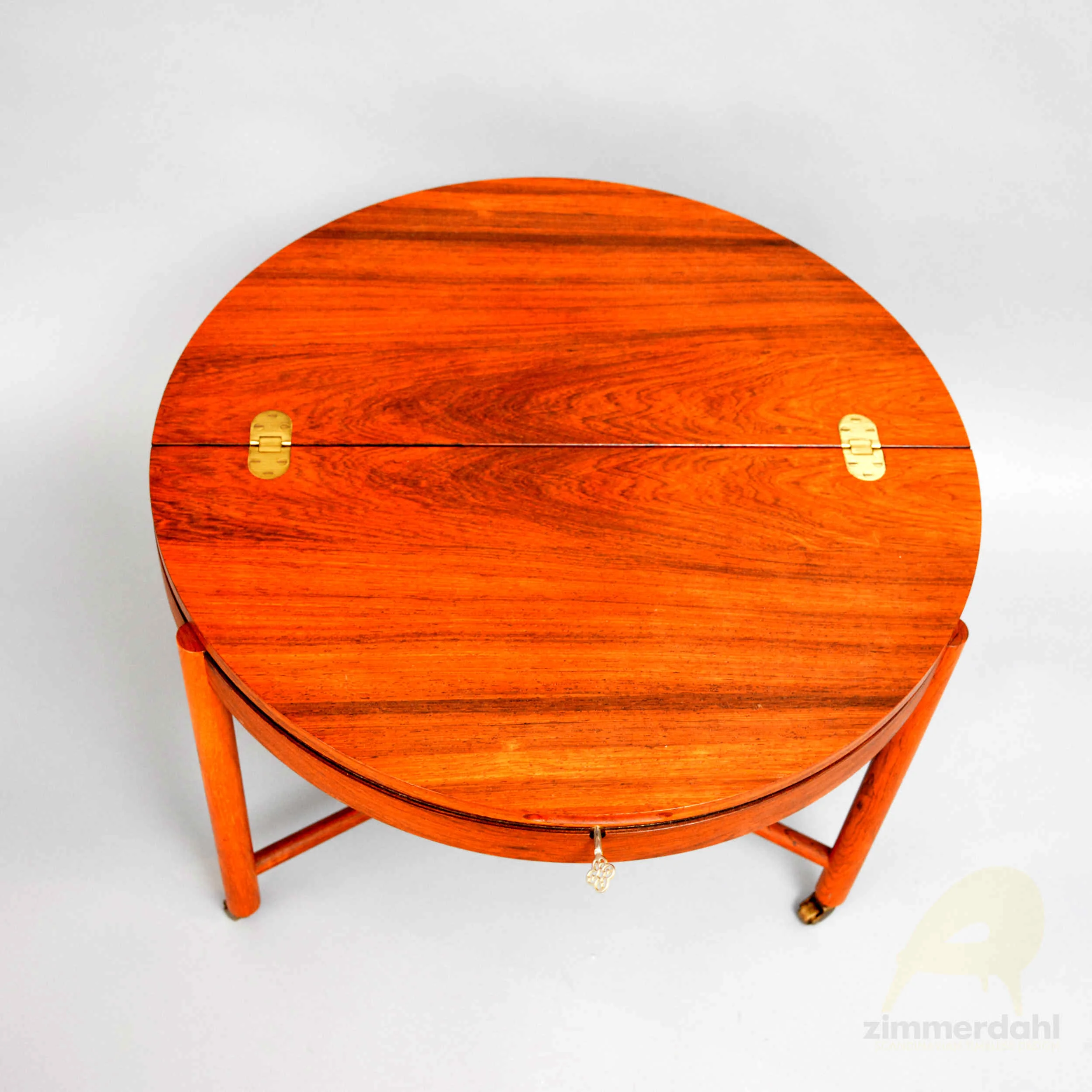 FU 0030 04 Bar table Rastad & Relling Scandinavian Timeless Design.jpg