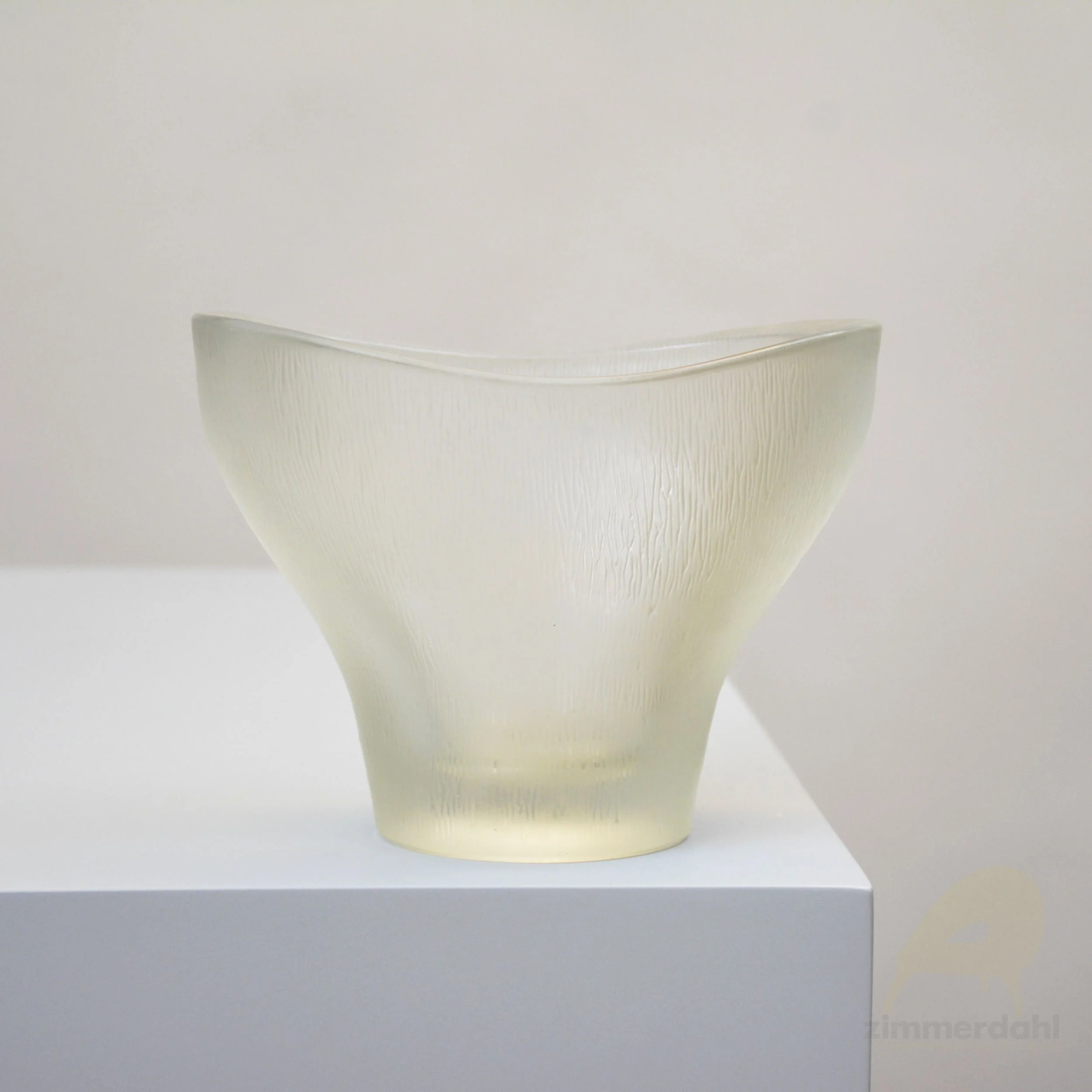 GL 0092 03 Glass Bowls Frantizek Vizner Czech Scandinavian Timeless Design.jpg
