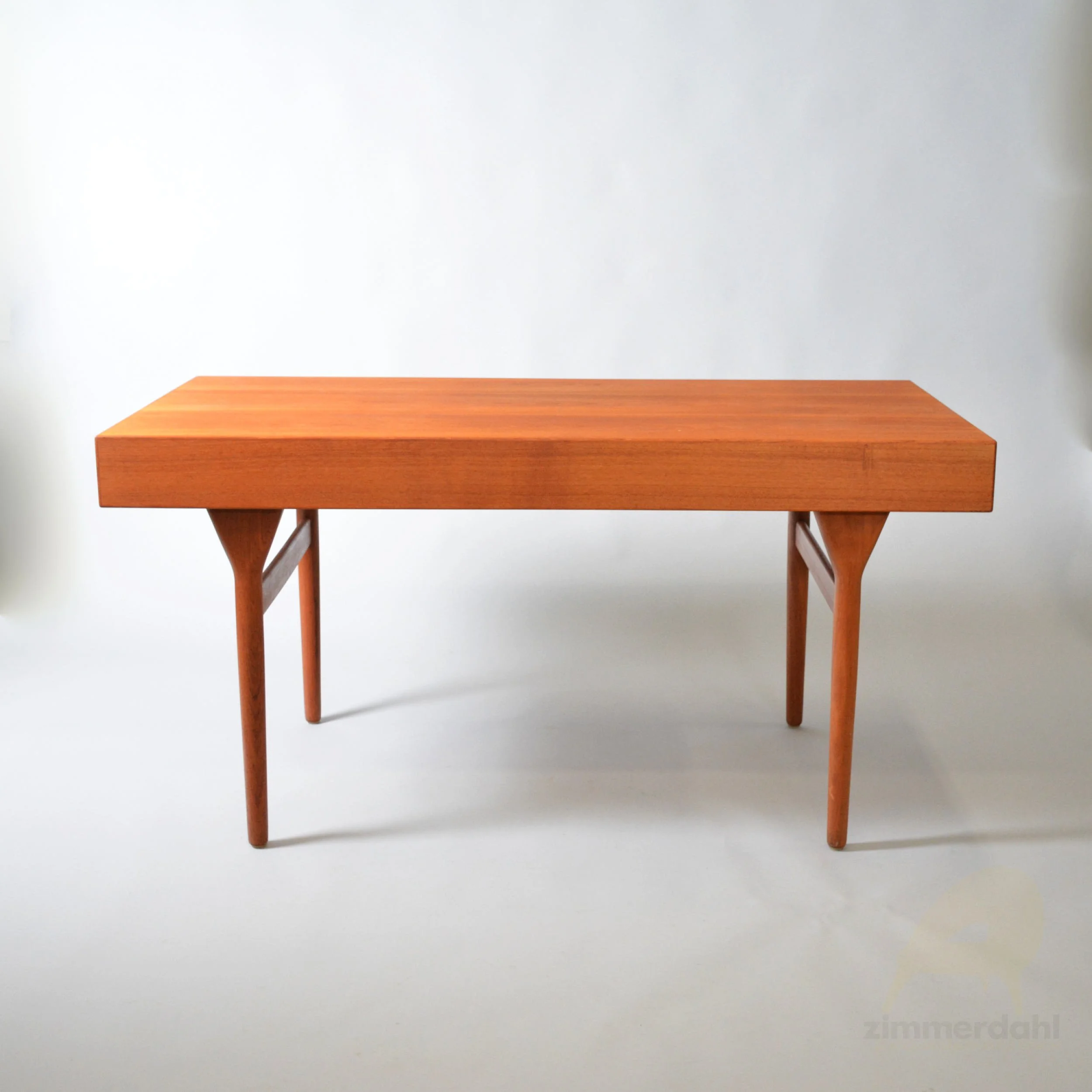 FU 0247 03 Desk Nanna Ditzel Soren Willadsen Denmark Scandinavian Timless Design.jpg