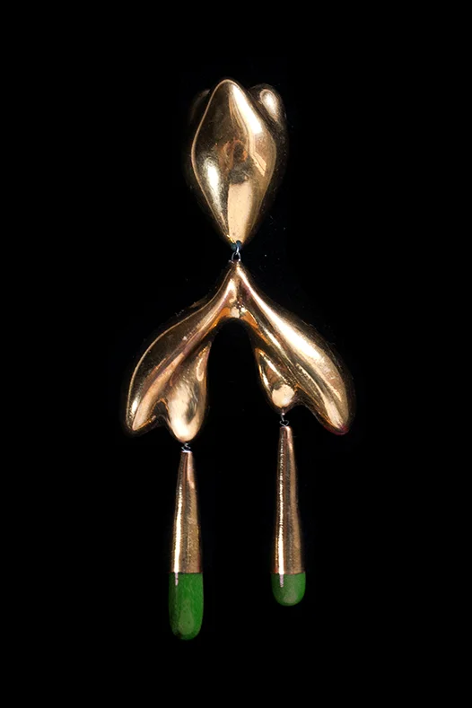 Golden Brooch, 2015