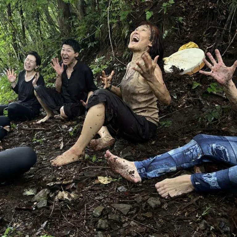 The Butoh workshop at Taiyosha wrapped up last week &mdash; safely and with huge success! To have shared that land, those people, and those one-of-a-kind moments together felt truly miraculous.
We began with my power-point talk, then following days, 