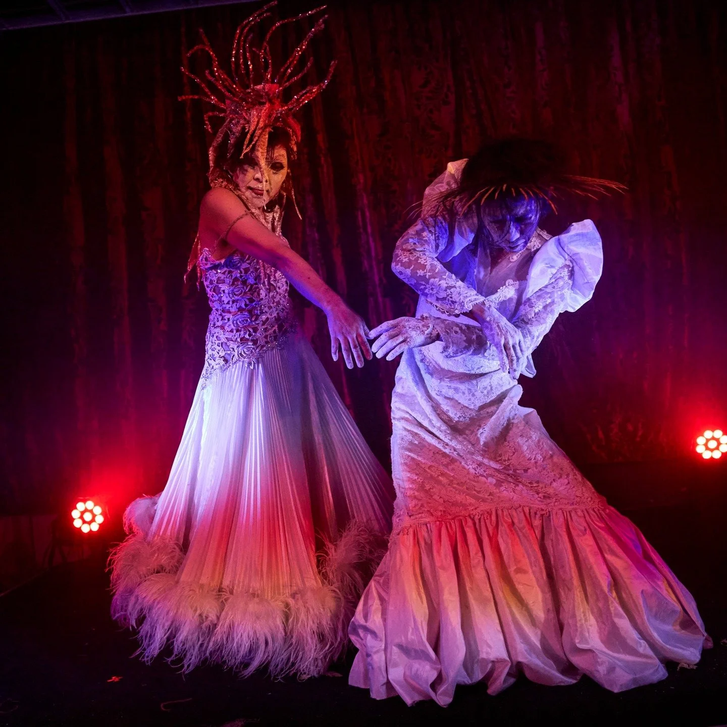 Butohout were nominated to 2 GreenRoomAwards for the show ButohBAR番狂わせOut of OrderII!! 

Yay !
Congratulations to us all, our creative team and ButohOUT! 2025 Ensemble !!🎉

昨年の作品ButohOUT!2025のButohBAR番狂わせOut of OrderII がグリーンルーム賞に２つノミネートされました！㊗️

＠bu