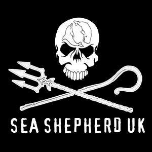 logo-Jolly-Roger-UK-white-on-black-thick-300x.png