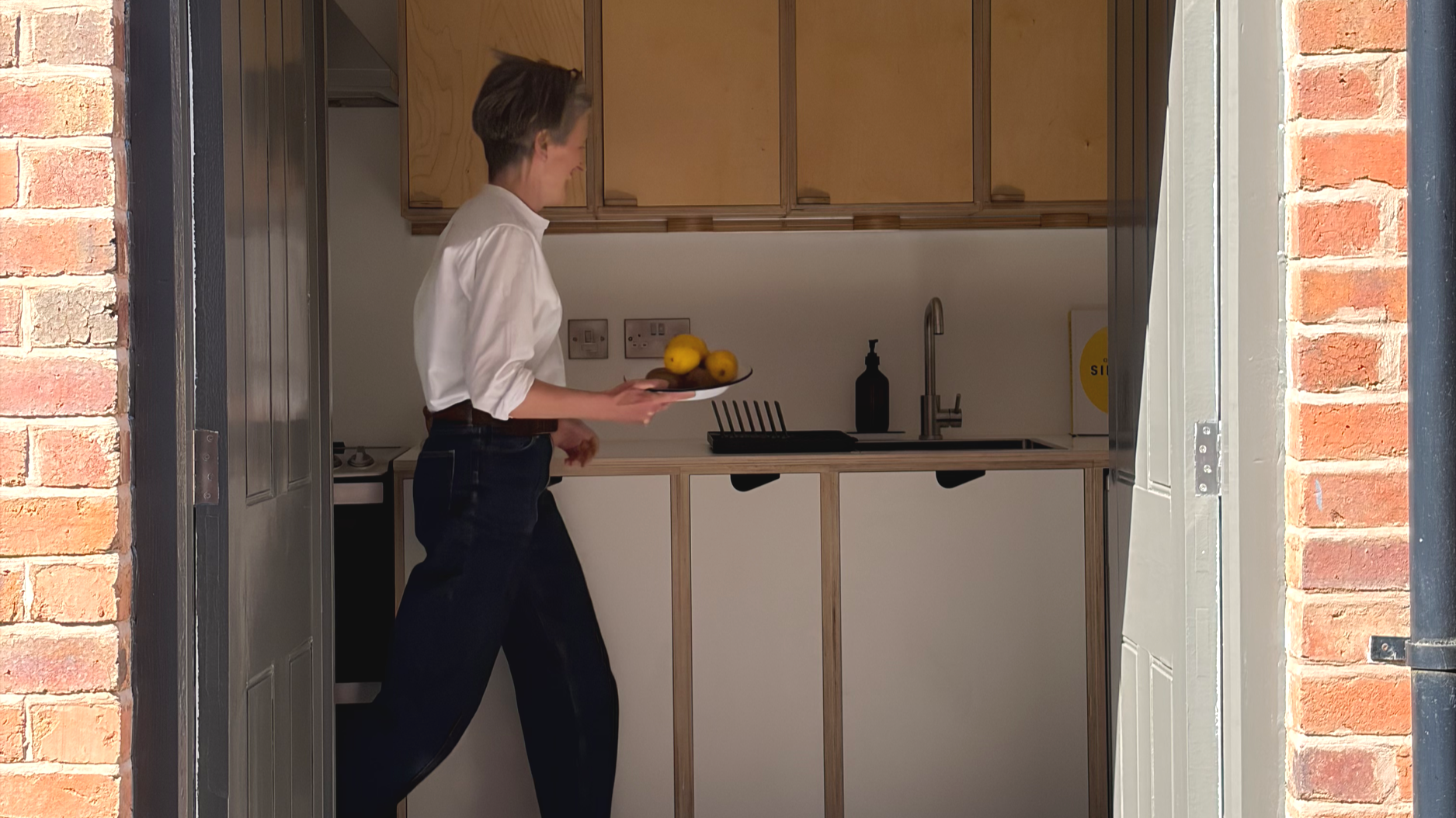 Timeless and tranquil birch plywood kitchen