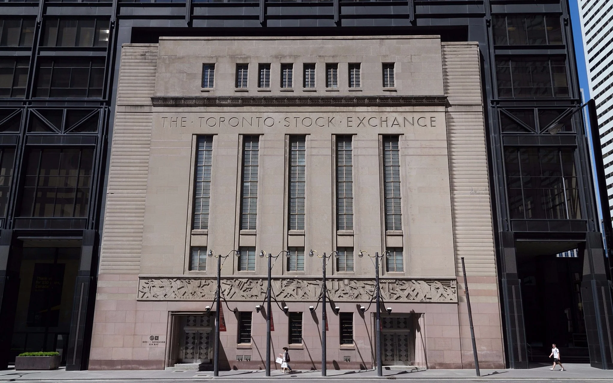 Toronto-building-cropped.jpg