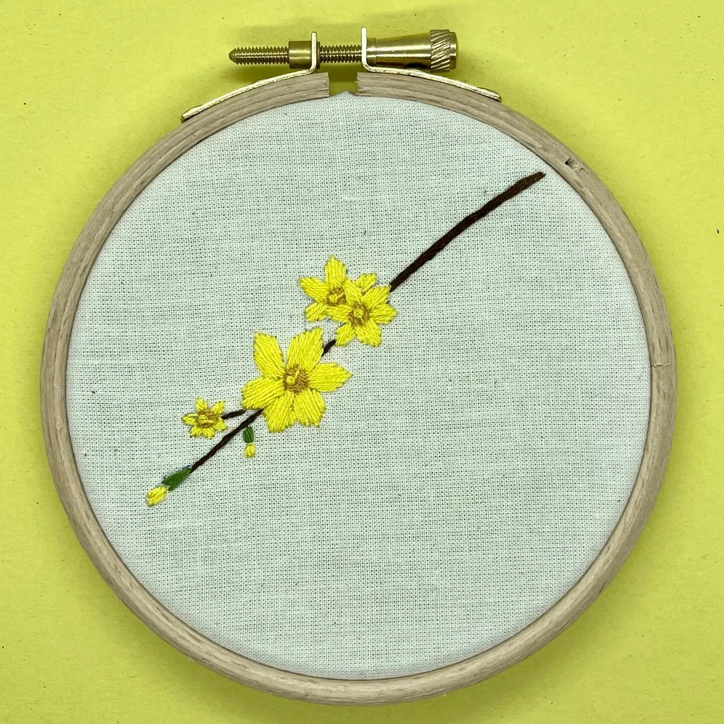 The February newsletter will go out on Sunday lunchtime.  In this month&rsquo;s newsletter I share my winter jasmine pattern from the archive and my tips to how to take this simple pattern and trace additional elements to create a new pattern (swipe 