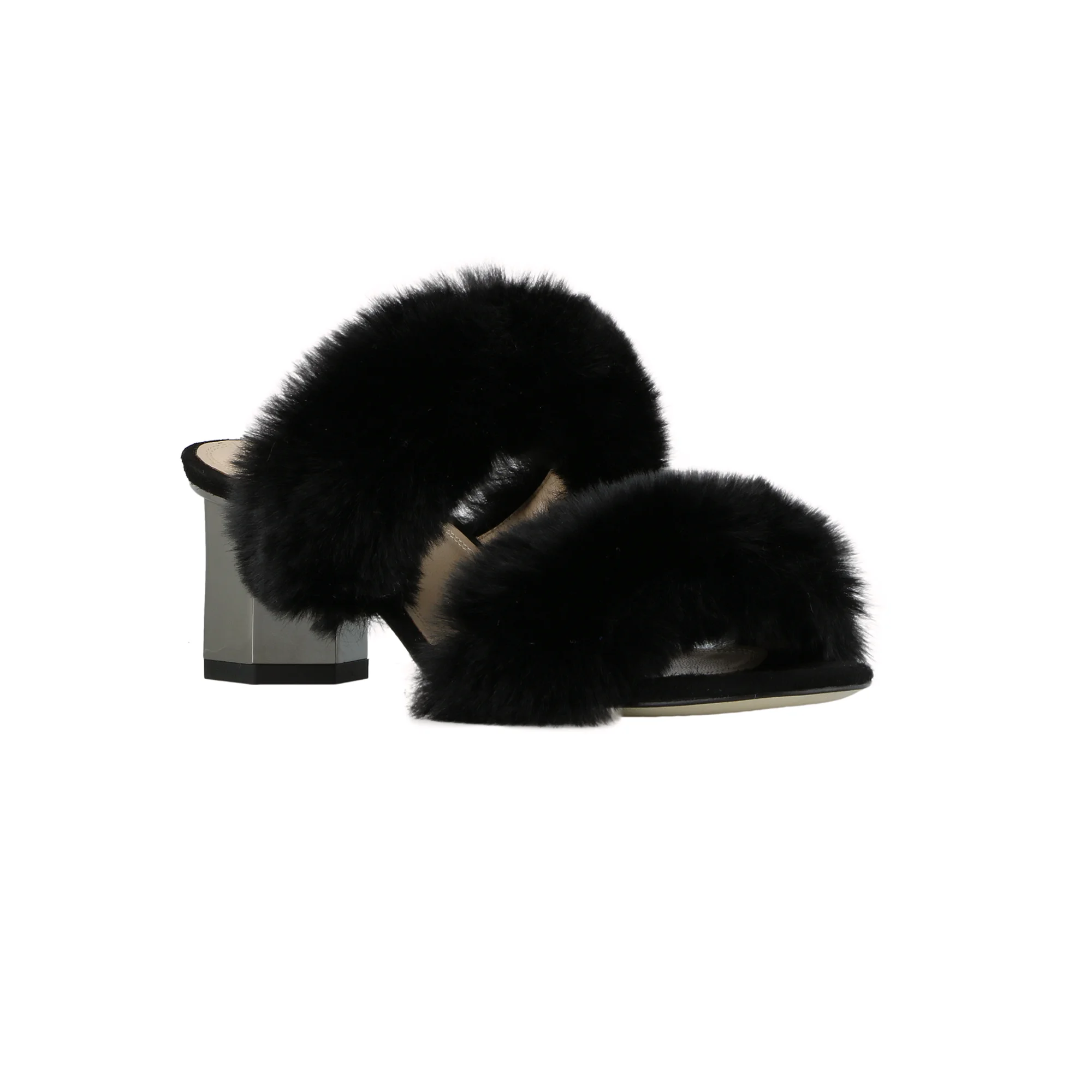 AJAX-FUR-BLACK-02.jpg