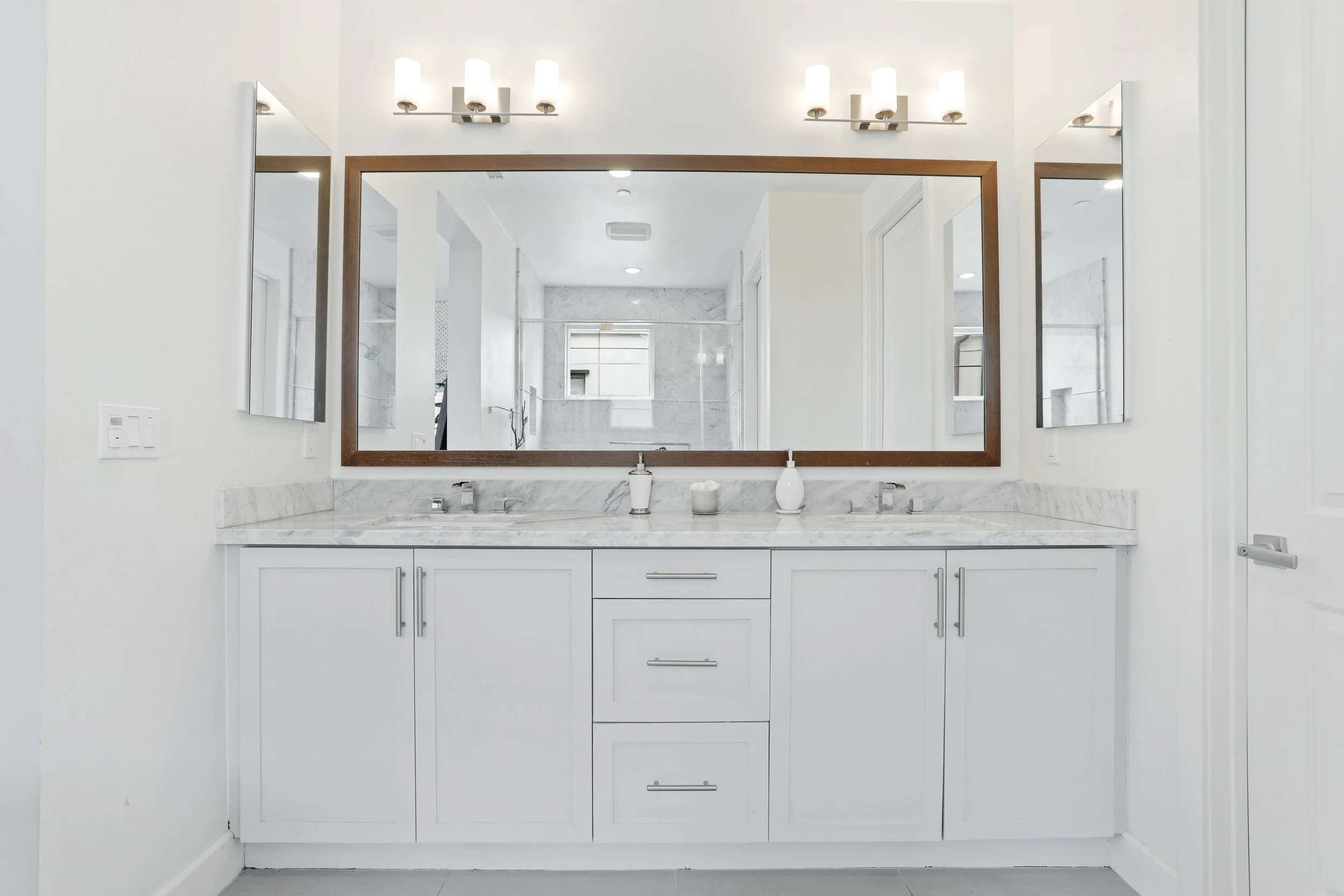 5817 Sparrow Ct - virtuallyherestudios.com-46.jpg