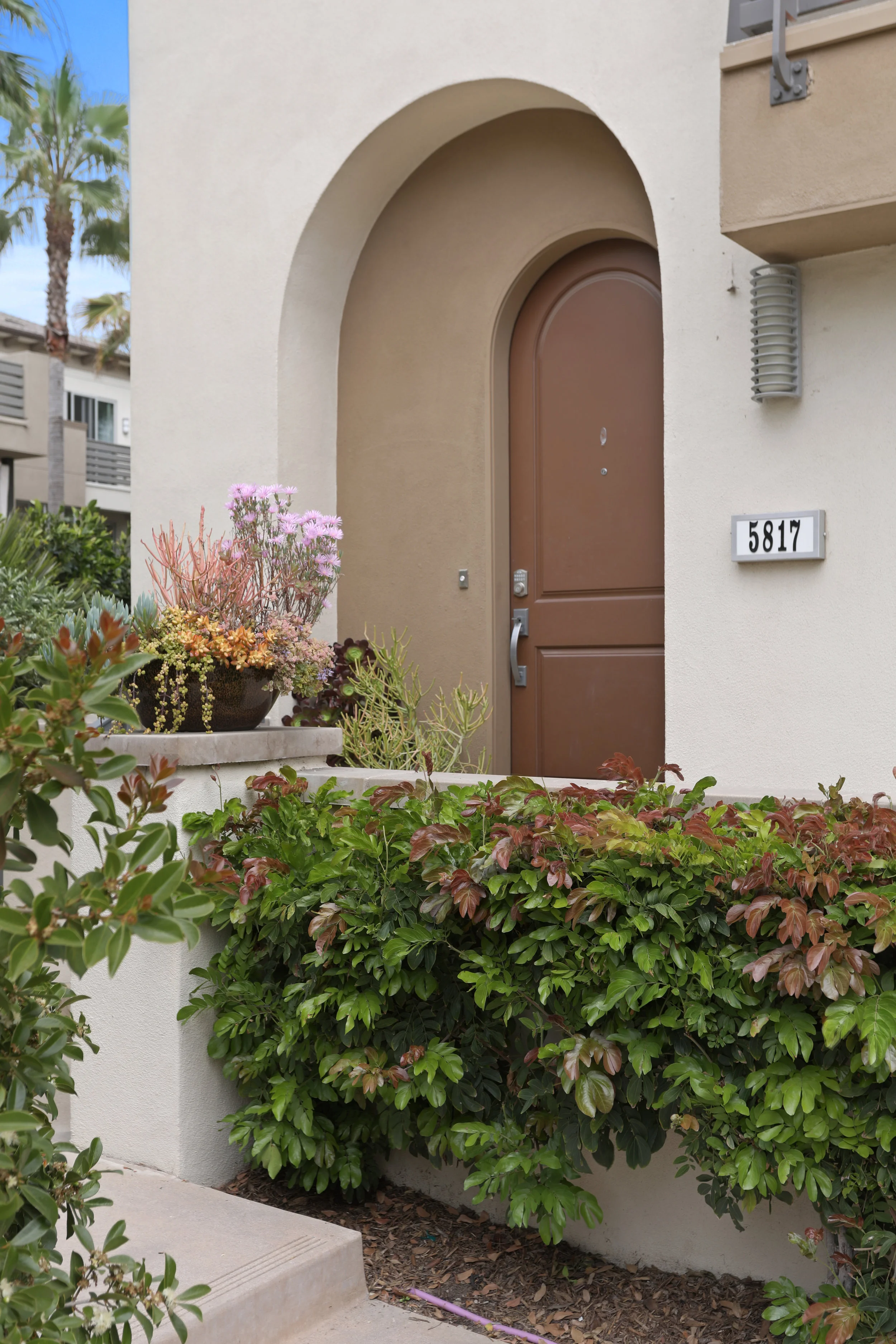5817 Sparrow Ct - virtuallyherestudios.com-3.jpg
