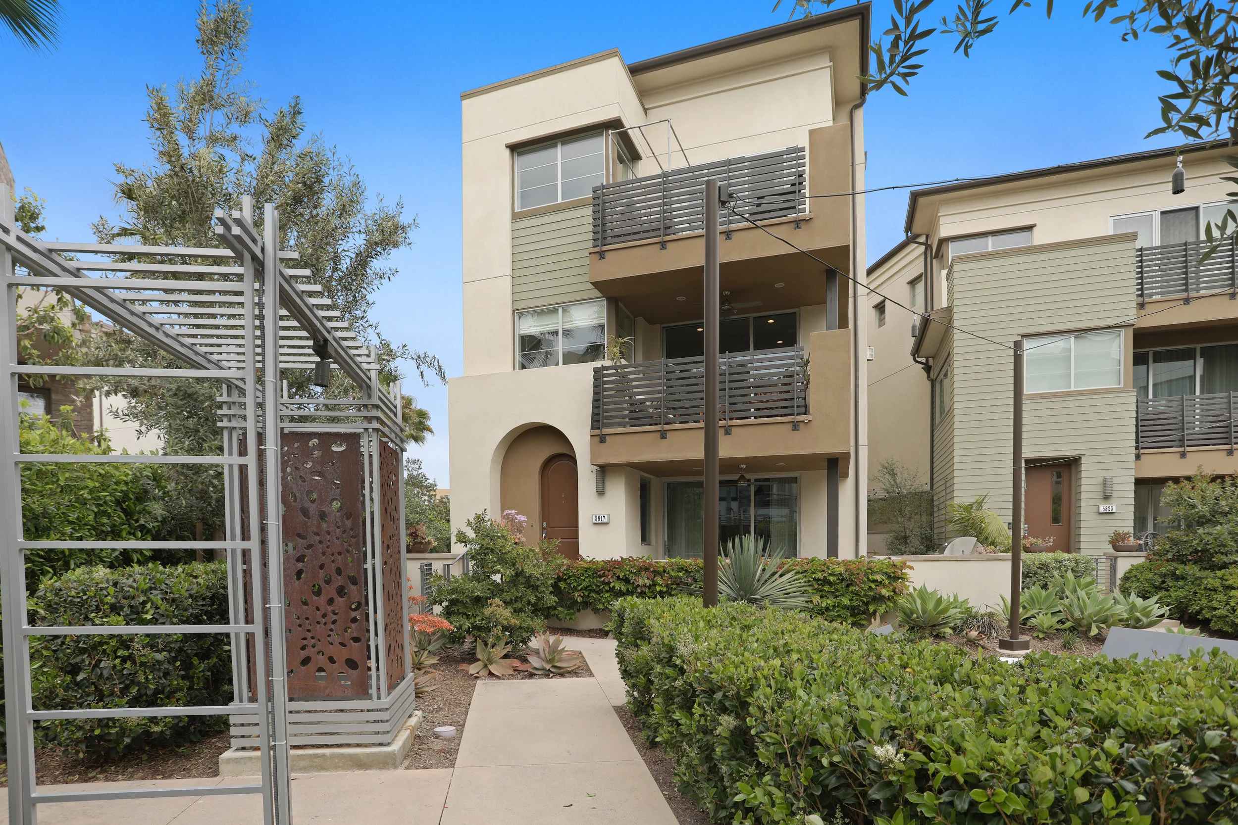 5817 Sparrow Ct - virtuallyherestudios.com-1.jpg