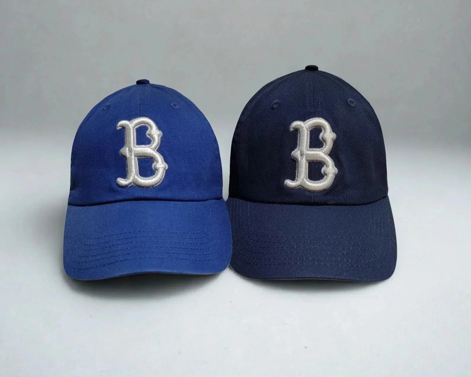 Hat%2Bbaseball%2BB%2Badults%2Bgroup%2B2.jpg