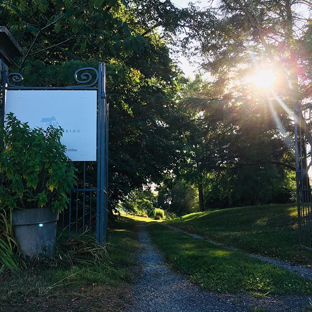 This week we opened our doors for a week of reflection around &quot;idealism&rdquo; @chateaudorion  #weeksofreflection #thinkingweek #semainedereflexion #denkwoche #chateau #chateaudefrance #ch&acirc;teaudorion #france #amitiefrancoallemande #philoso