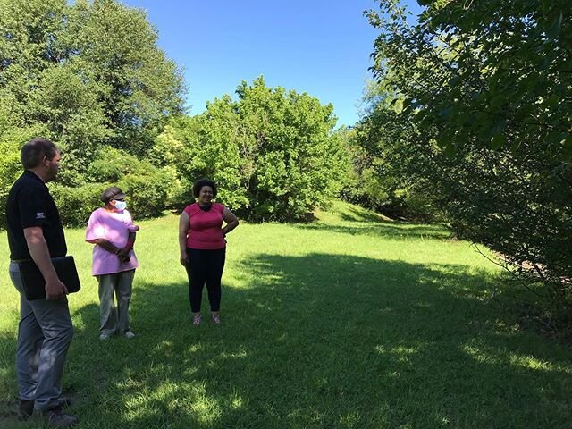 Finally got permission to visit this lush 7-acre hidden meadow in the heart of historic East Point and College Park. This is where the headwaters of the Flint first see daylight and we are working to transform it into a public nature preserve.