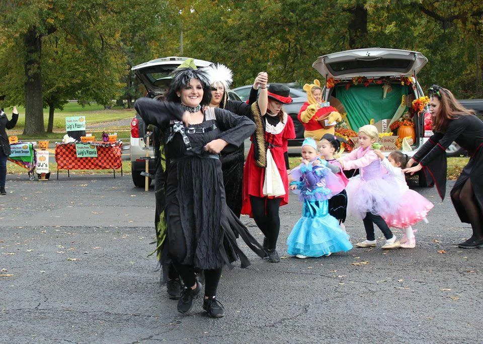 Trick or Trunk 37.jpg