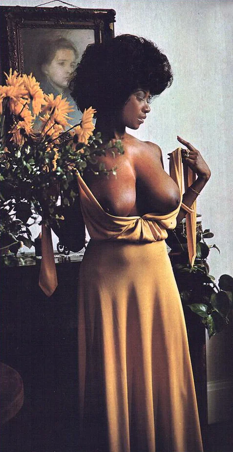 Veronica Diemen / Club Magazine / 1974