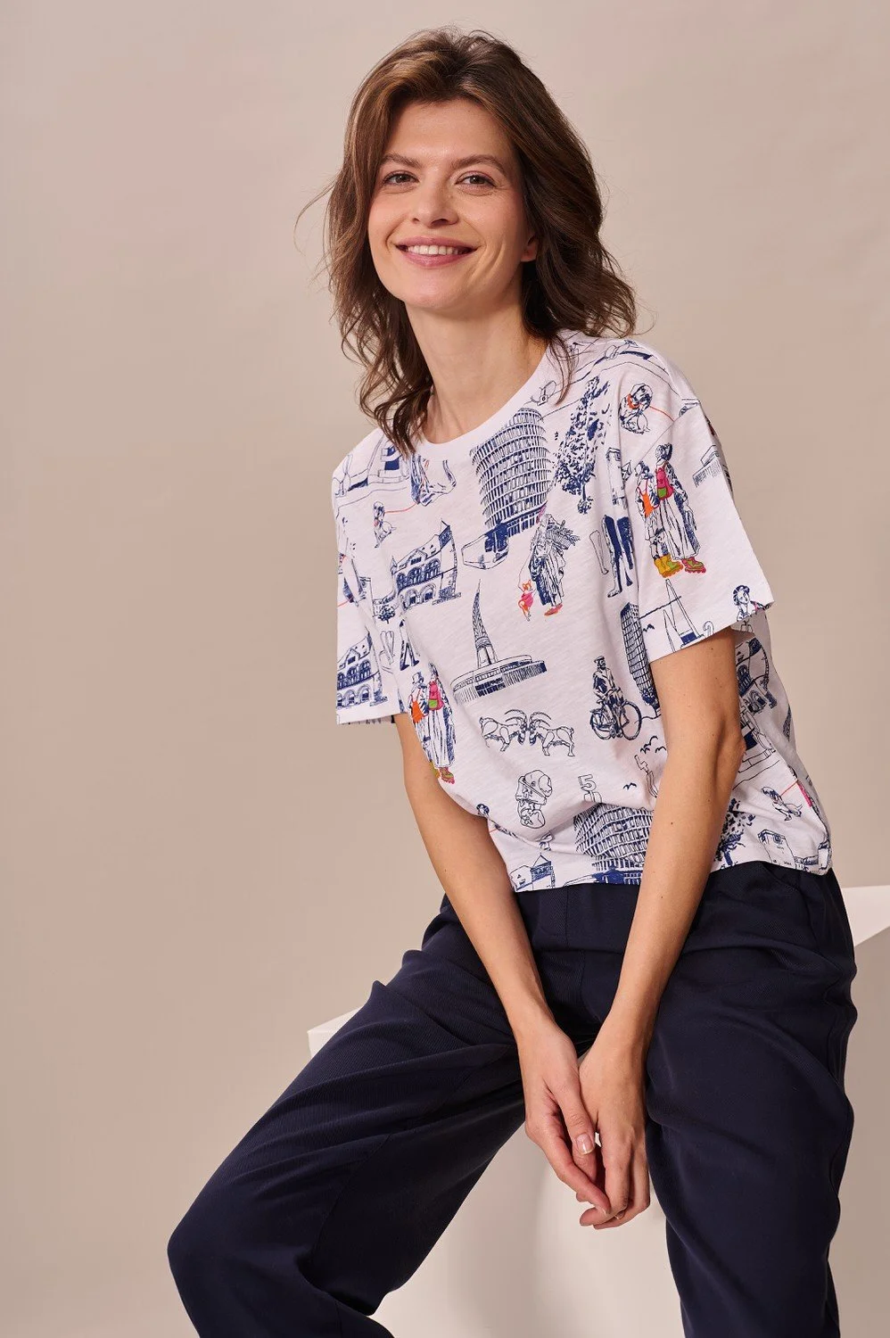 ch-9e-t-shirt-z-motywem-poznania2.jpg