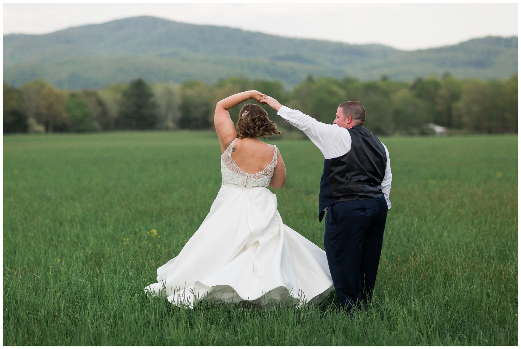 200-person Highland County Virginia mountaintop wedding in spring with large bridal party