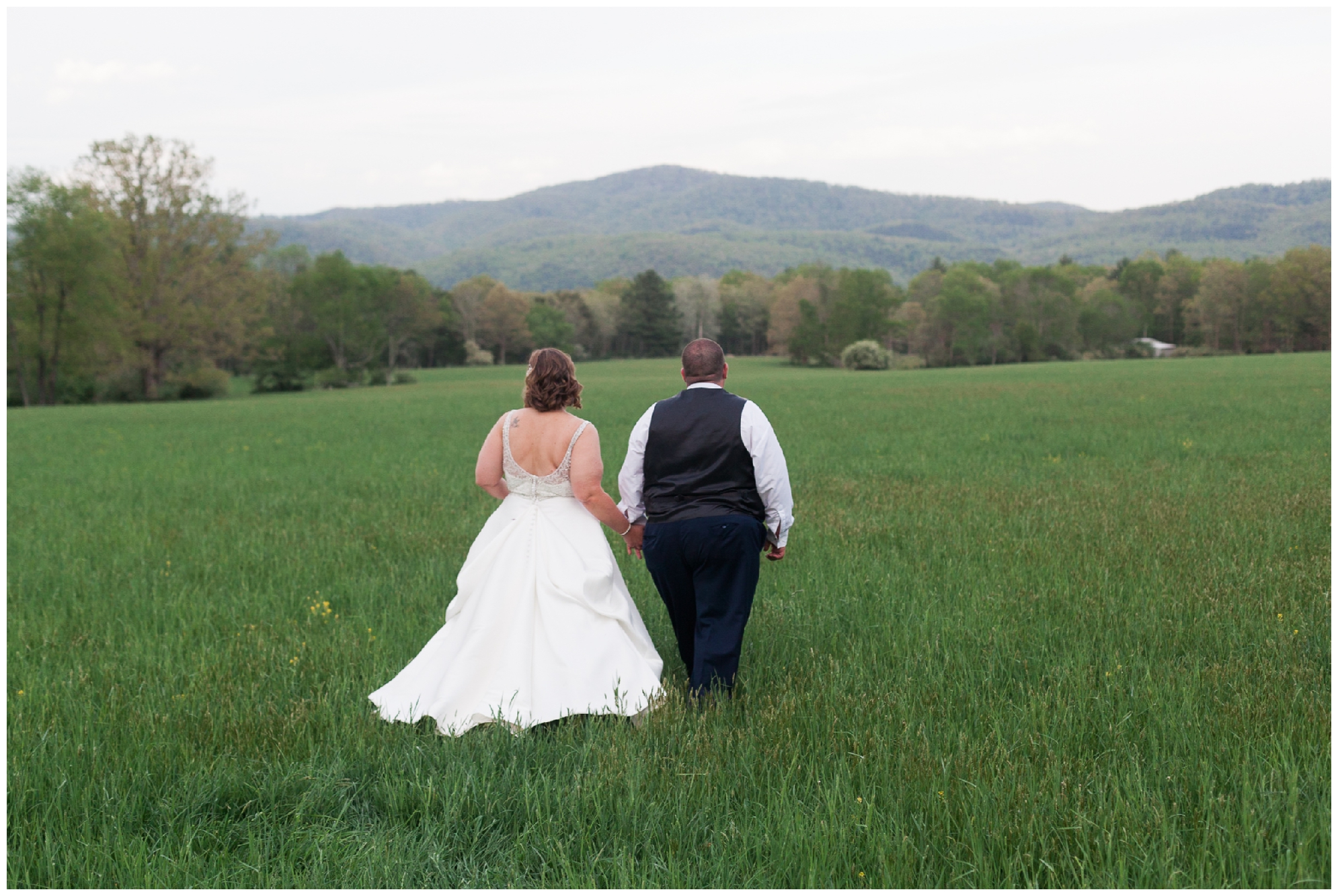 200-person Highland County Virginia mountaintop wedding in spring with large bridal party