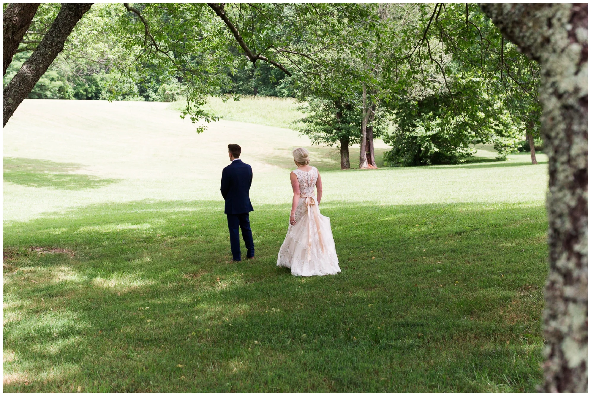 Gorgeous summer wedding at the stunning, waterside Jefferson Patterson Park featuring an outdoor ceremony, a dog guest of honor and sunset photos on the beach!