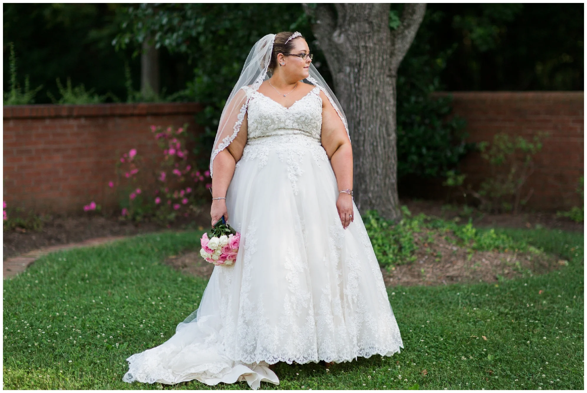 A beautiful navy and peach summer wedding at Quiet Waters Park in Annapolis, MD.
