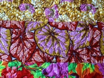 29PurpleFloralEdgeDetail .jpg