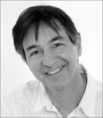 Rob Head Shot.jpg
