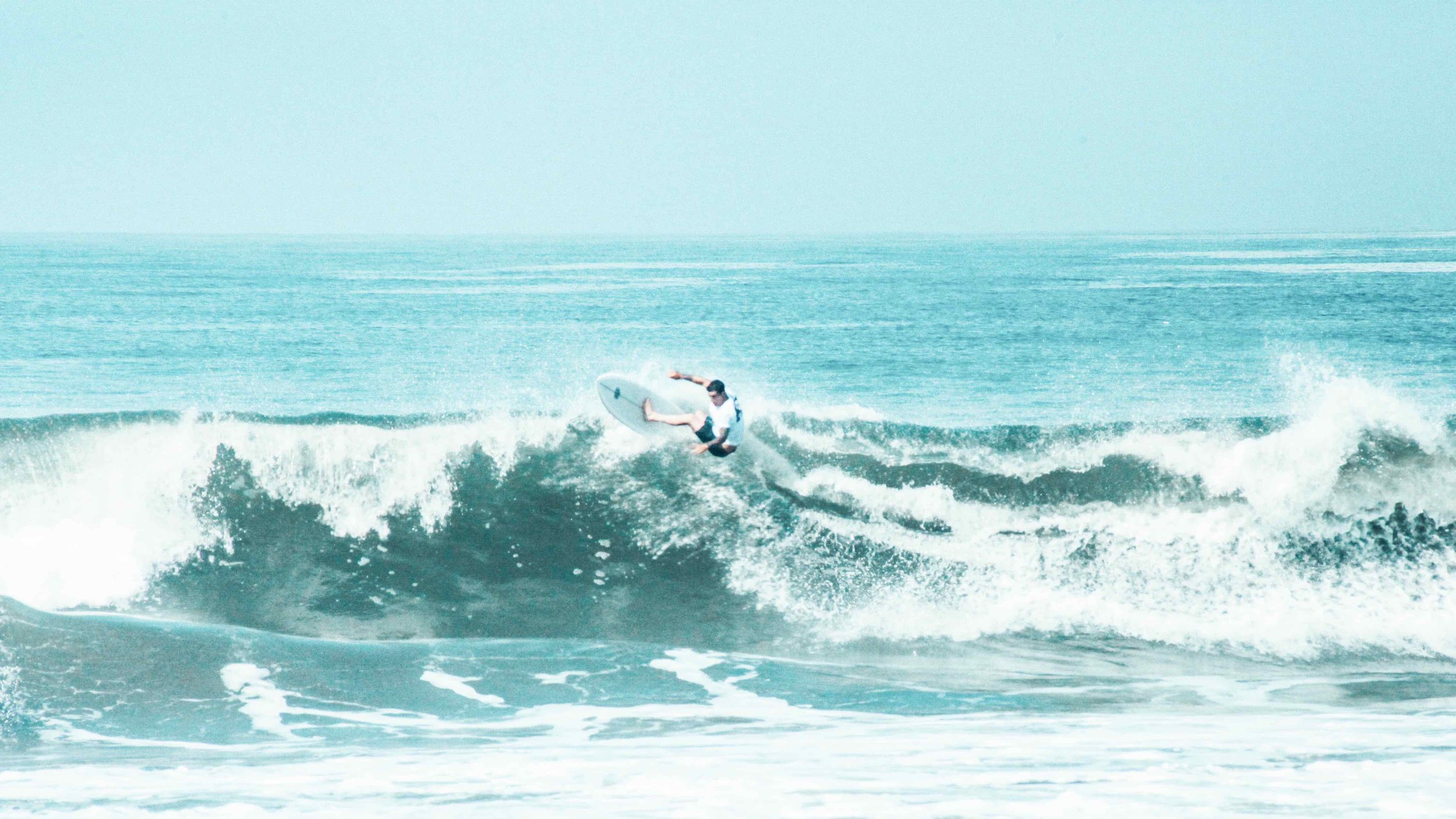Surf camp.jpg