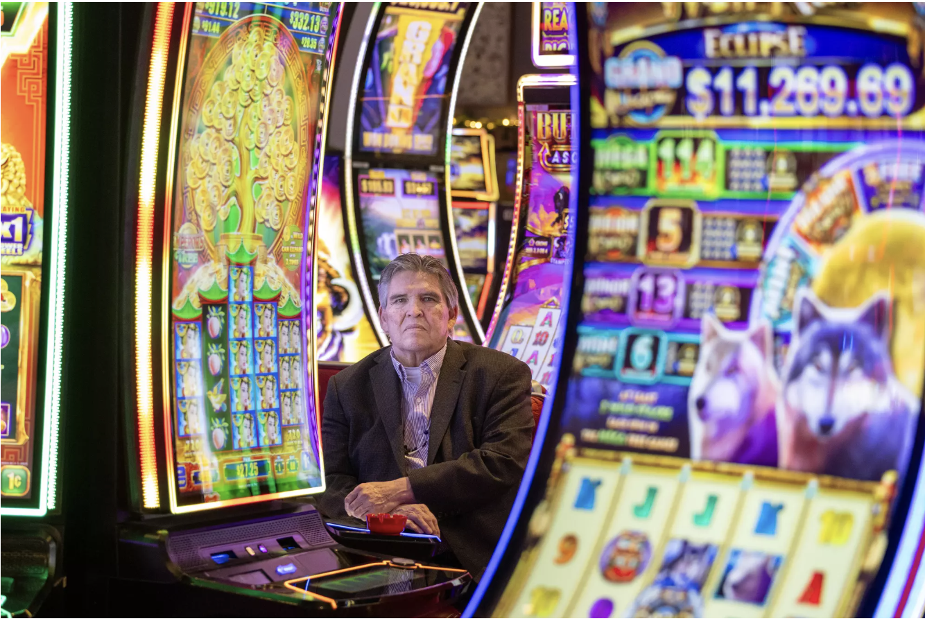 How an Oregon tribe's casino plan ignited a feud 