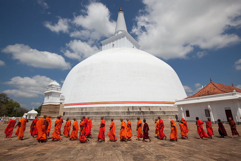 Sri Lanaka is a magical Buddhist island filled with ancient history and beauty