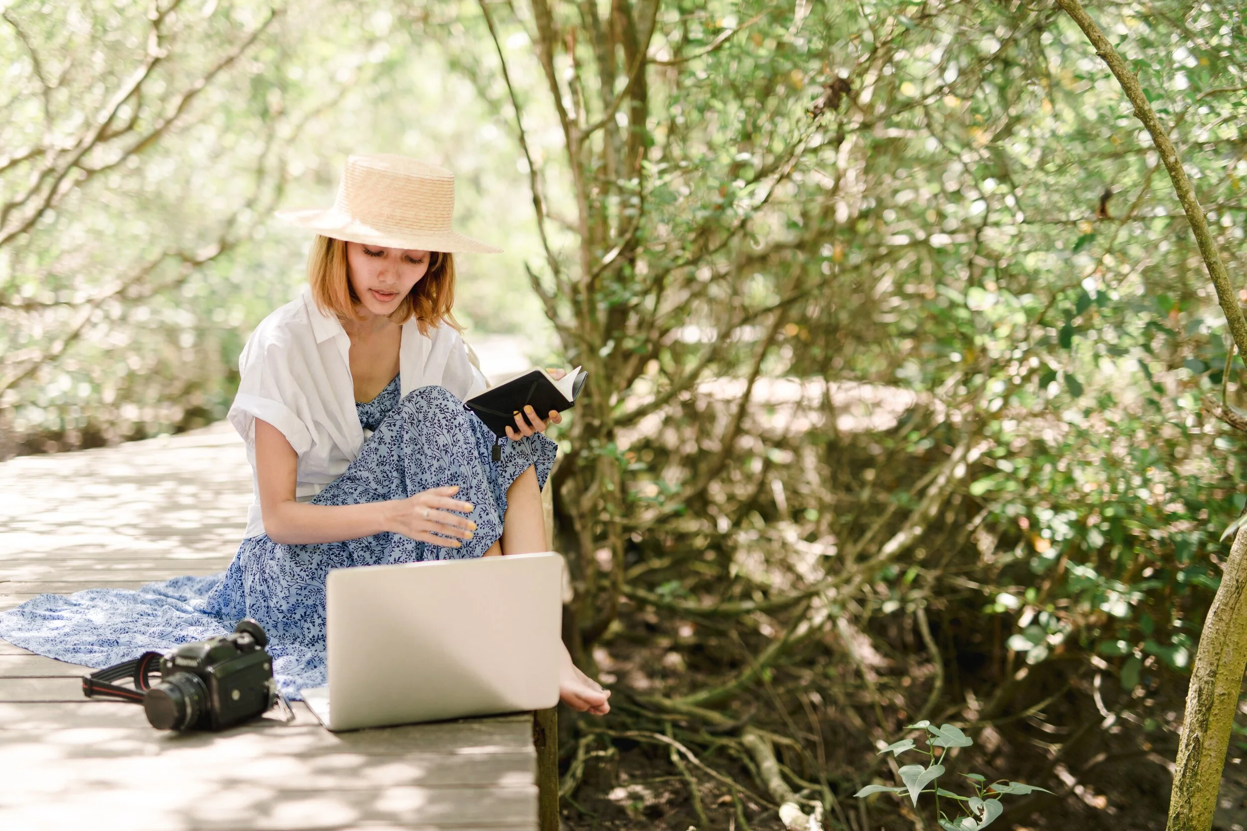 Do These 3 Things To Sell With No Sales Team Or Budget