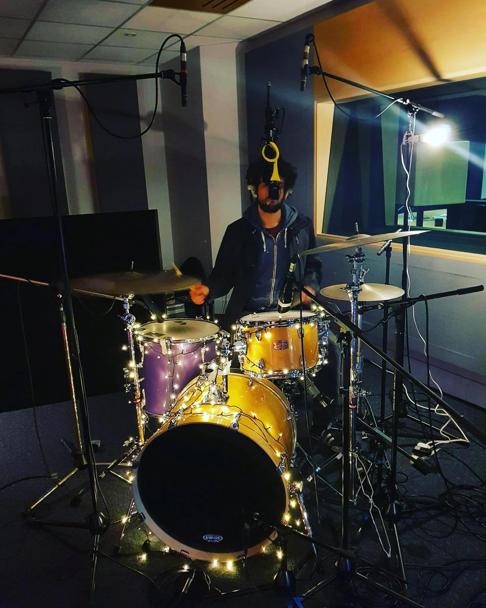Camera + Ambisonic mic on drums