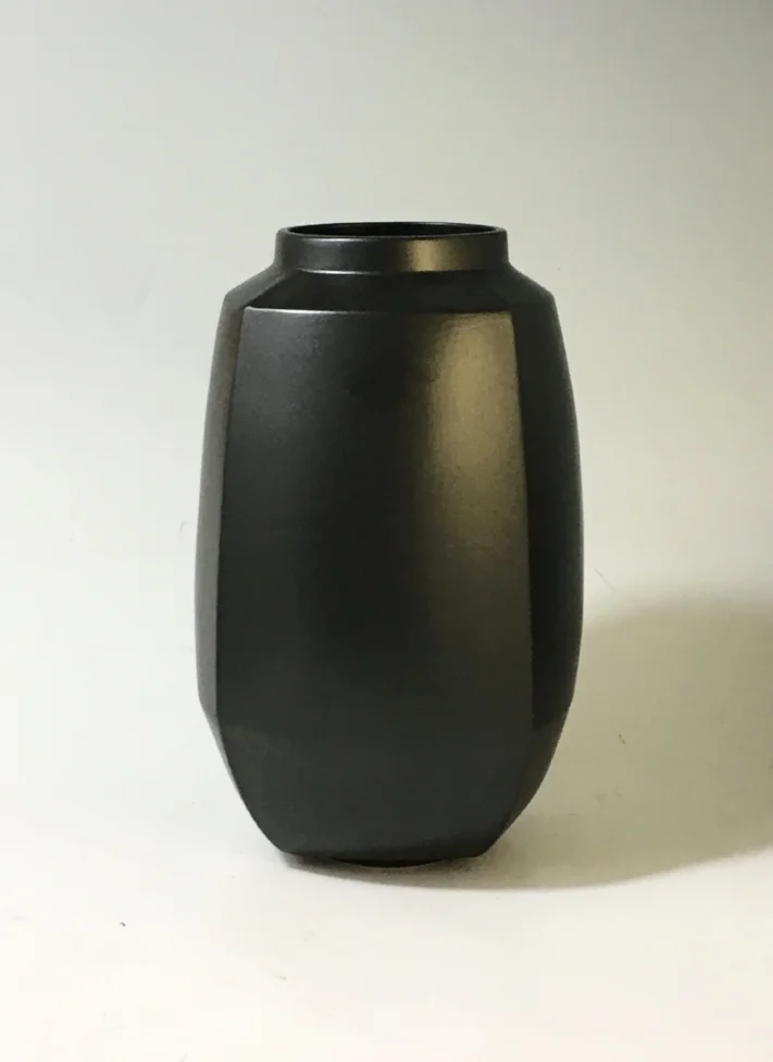 Spoleto Vase in Dark Satin glaze