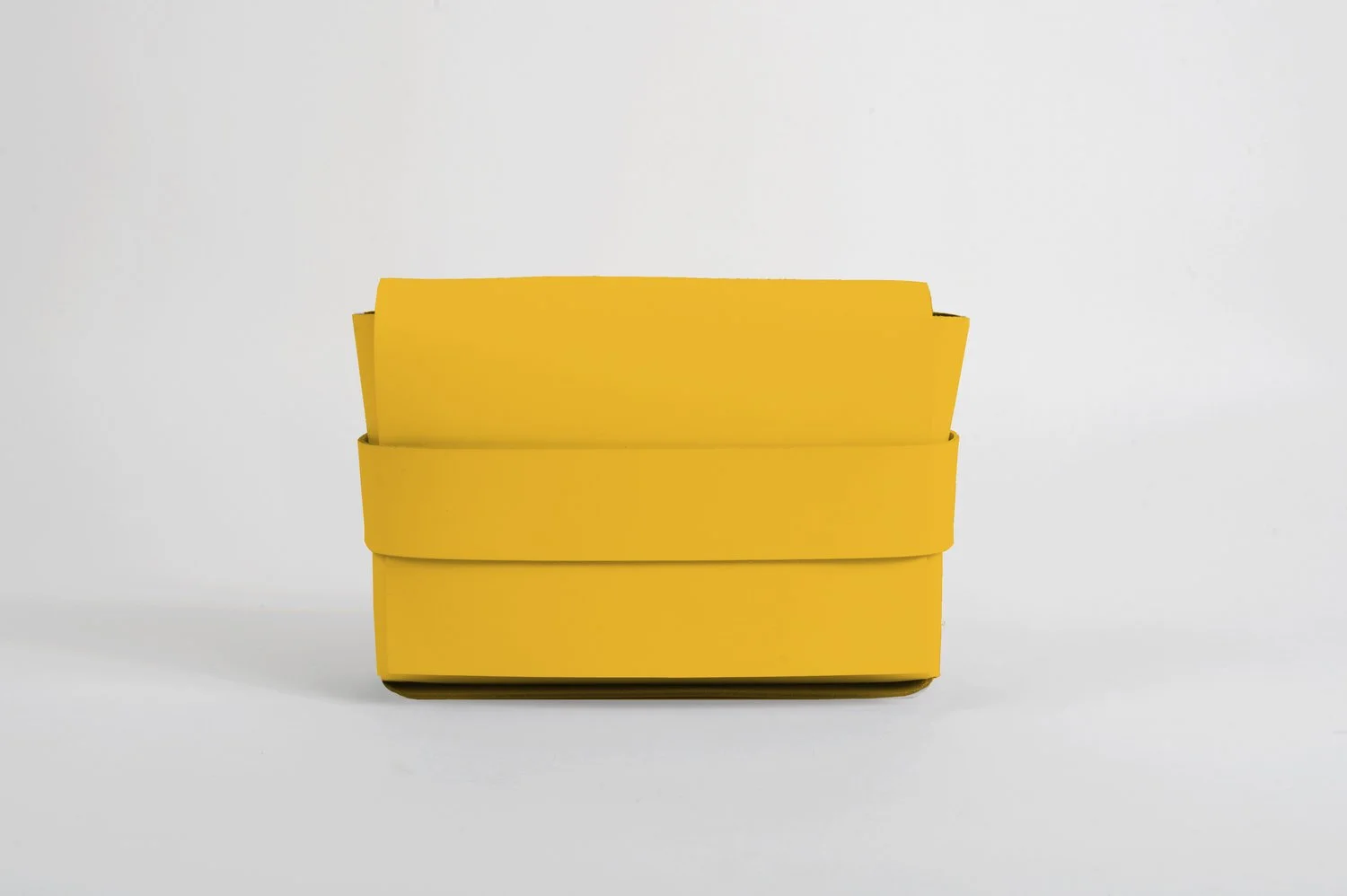 dadat.studio-oui.bag-yellow-1.jpg