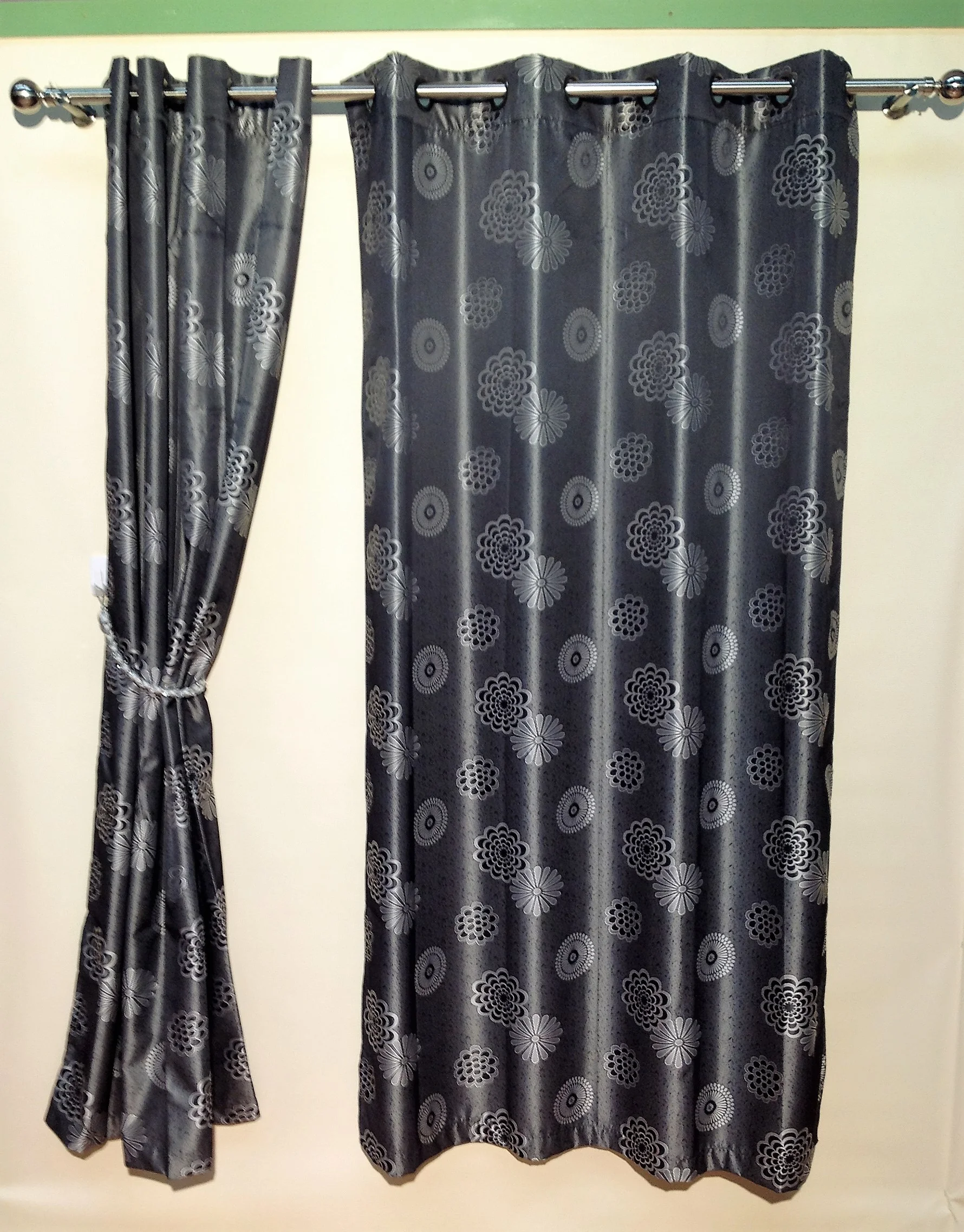 Tradway eyelet curtains (31).JPG