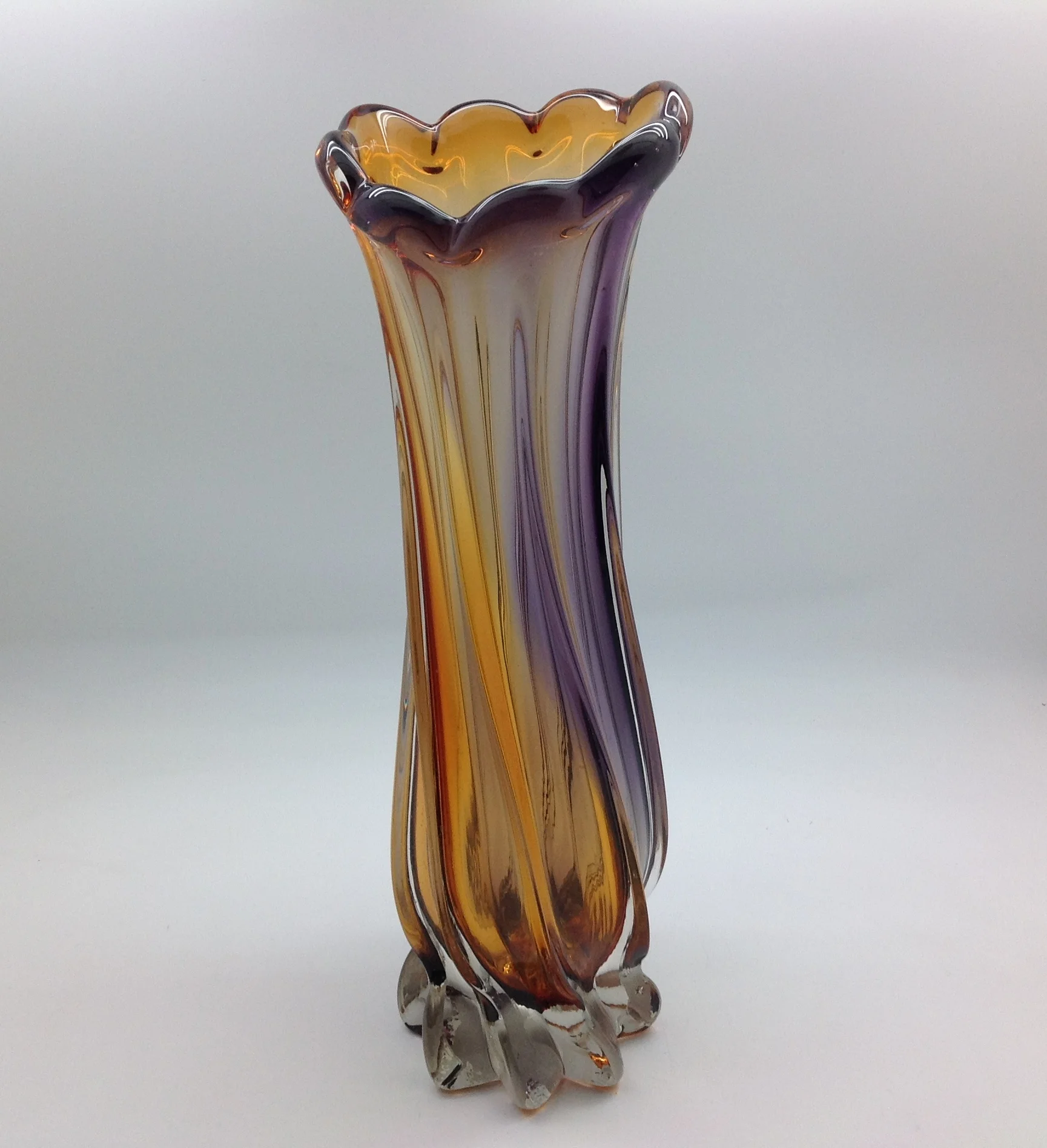 Tradway glass vase (22).JPG