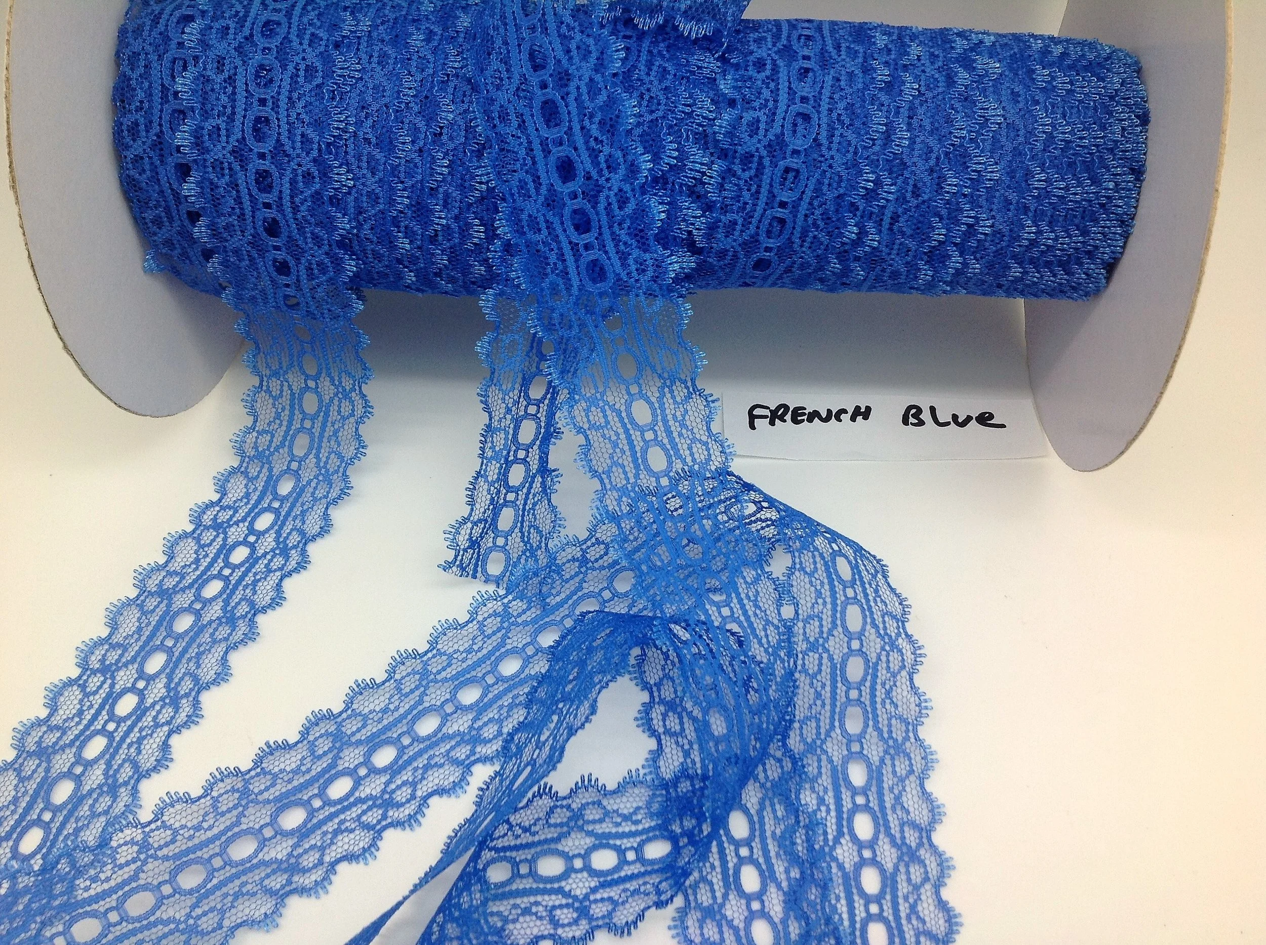 Tradway coathanger laces (19).JPG