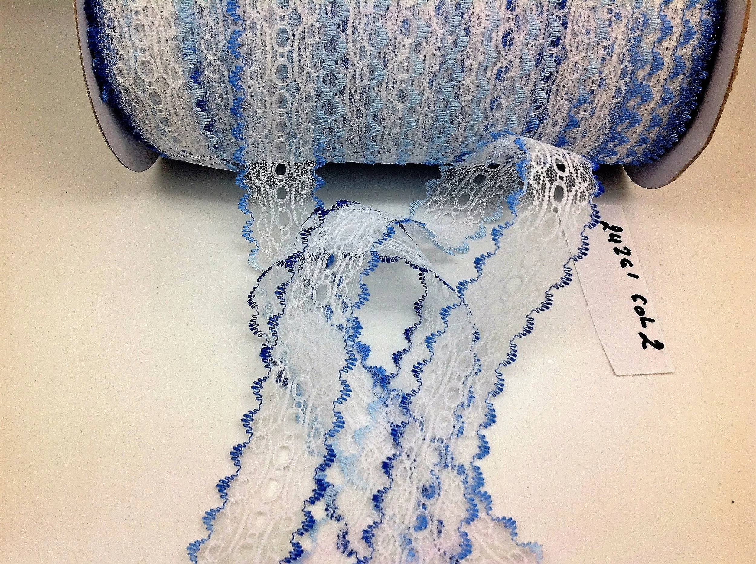 Tradway coathanger laces (22).JPG