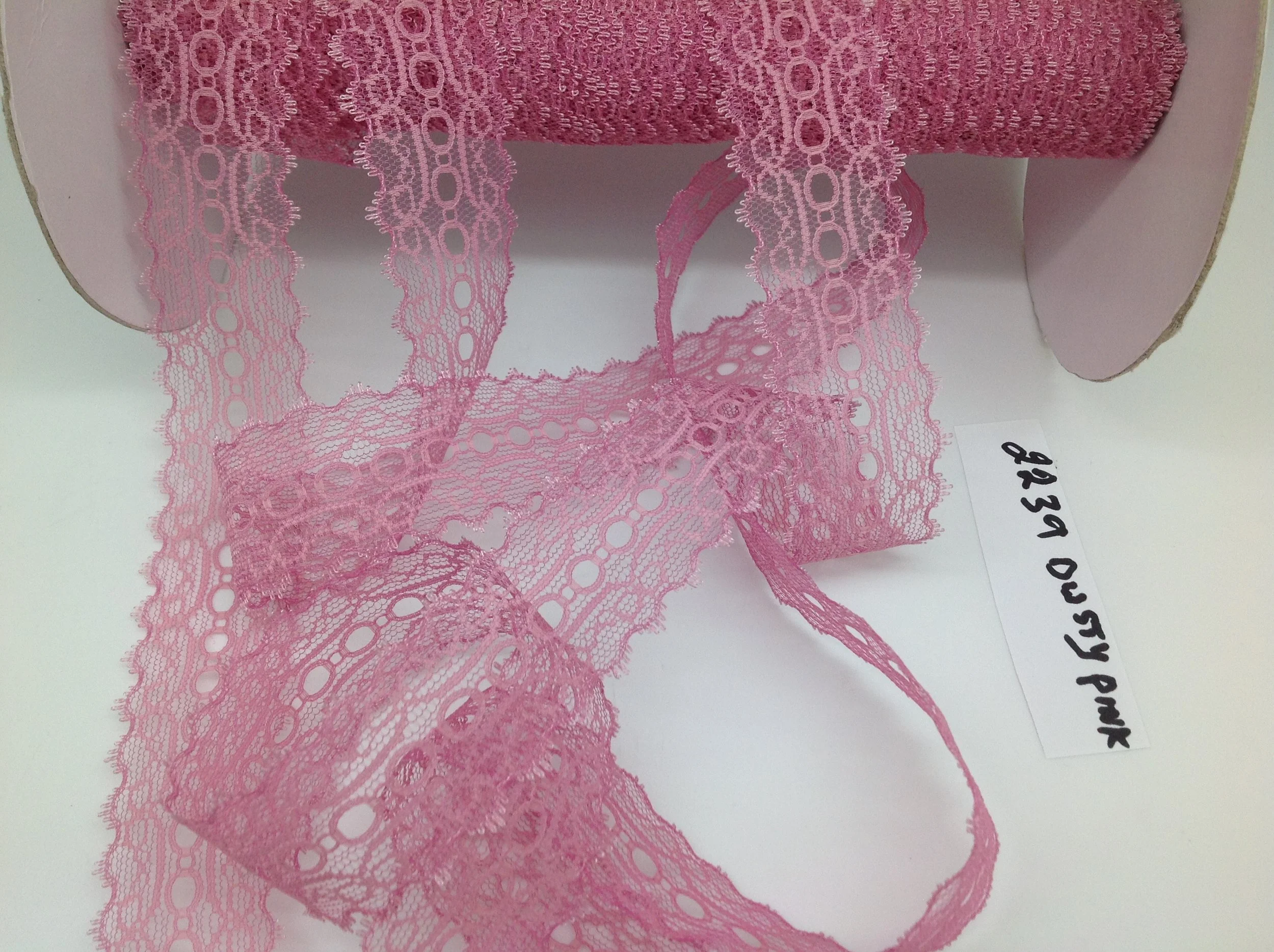 Tradway coathanger laces (34).JPG