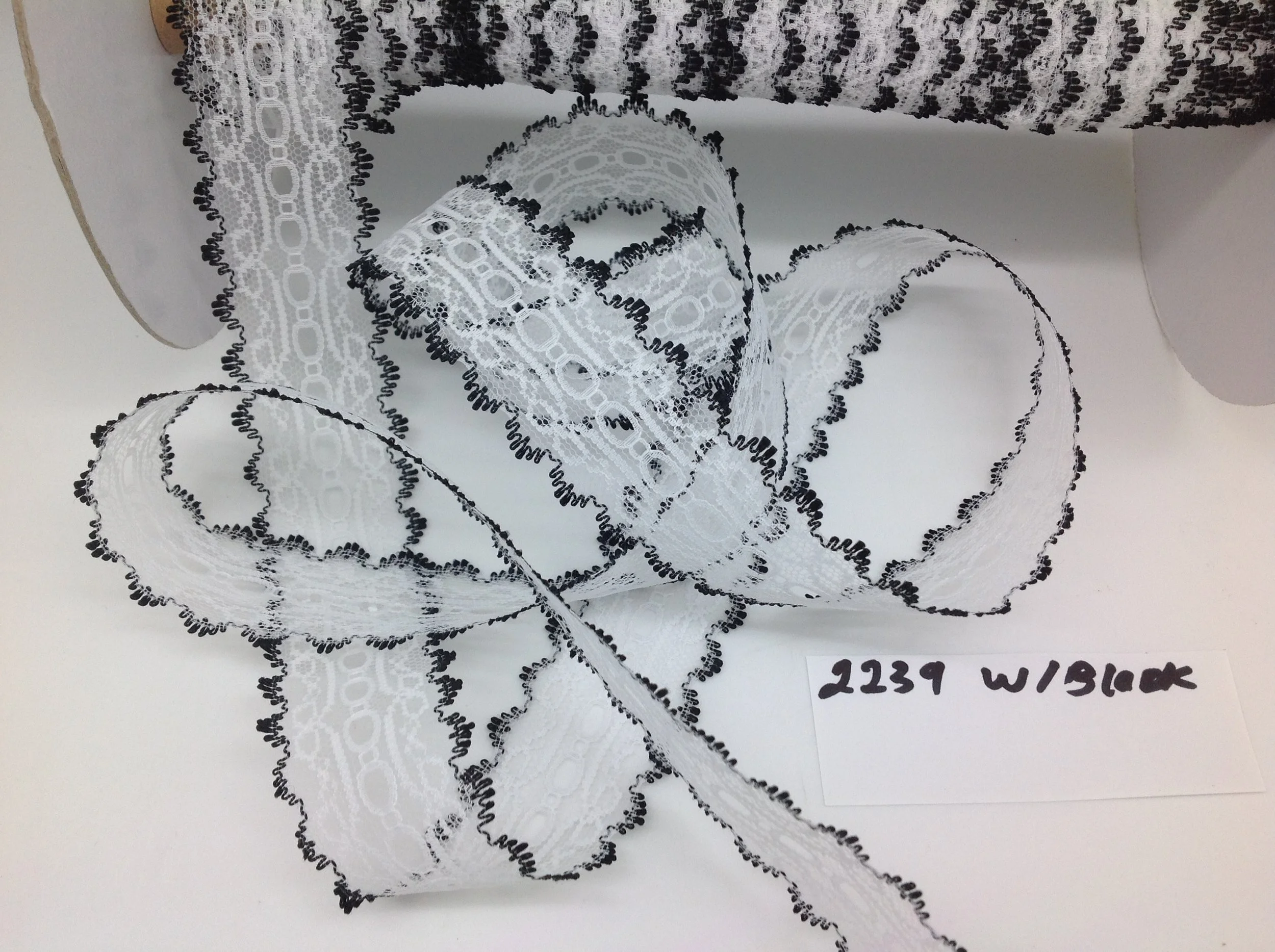 Tradway coathanger laces (36).JPG