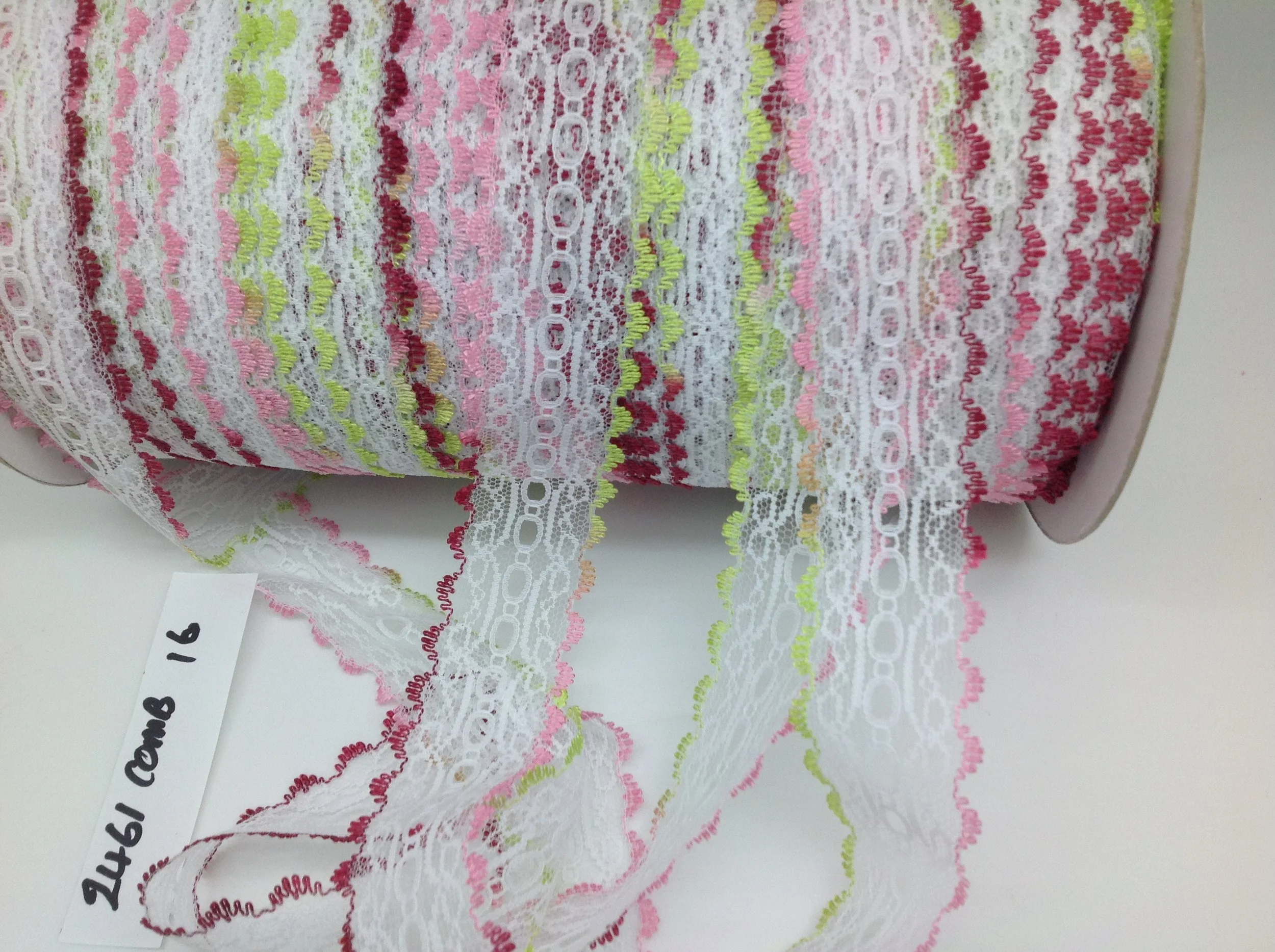 Tradway coathanger laces (37).JPG