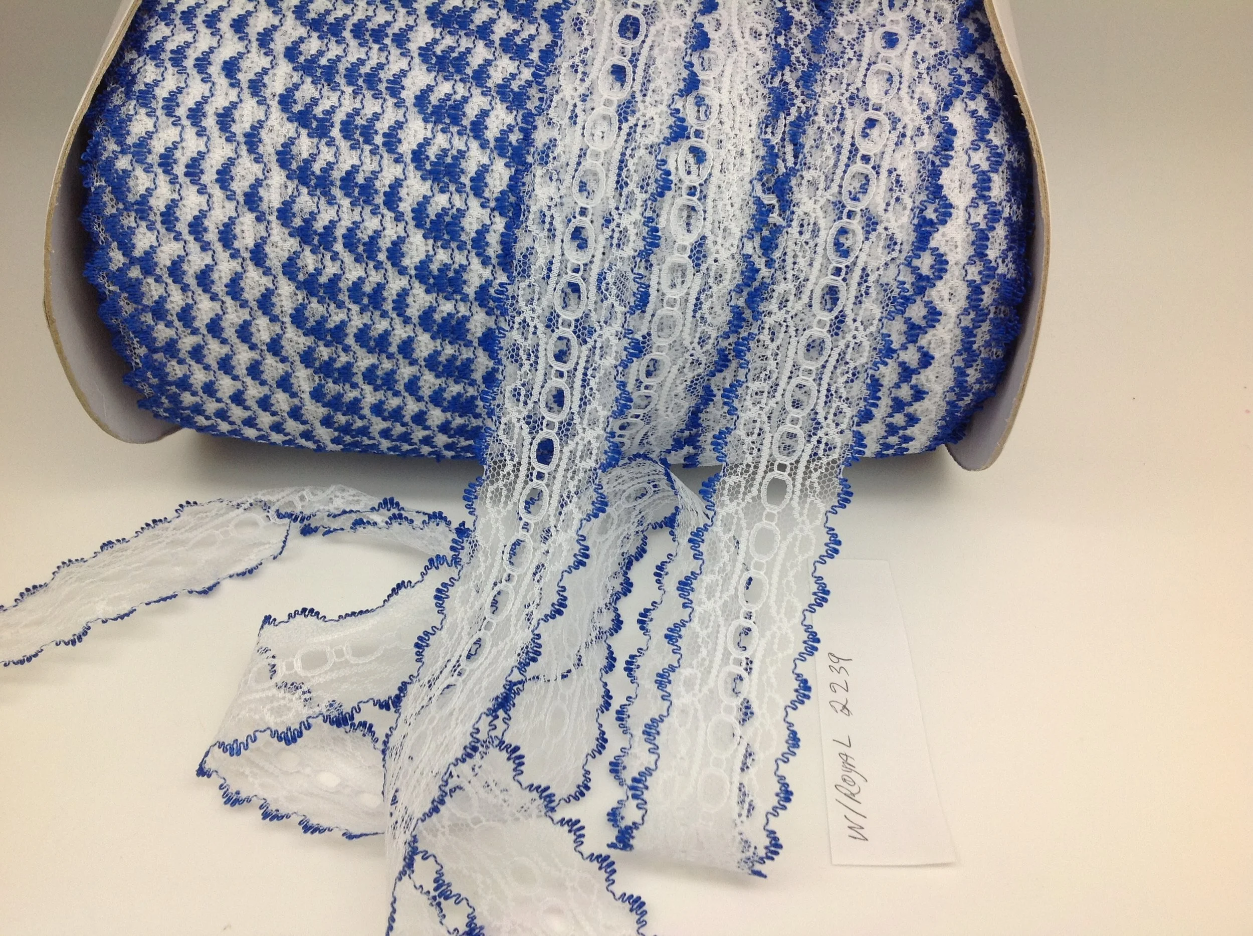 Tradway coathanger laces (45).JPG