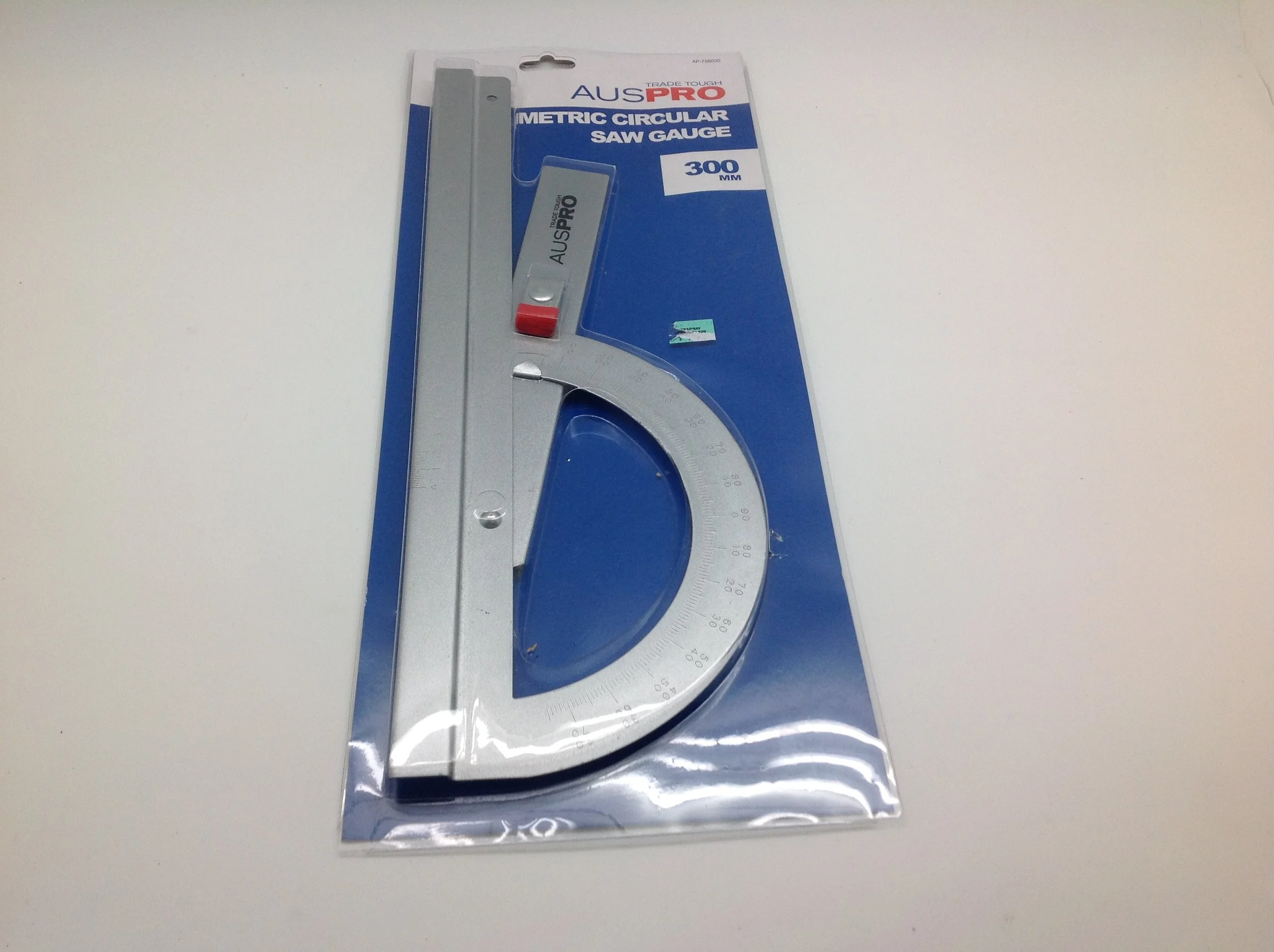Circular saw gauge