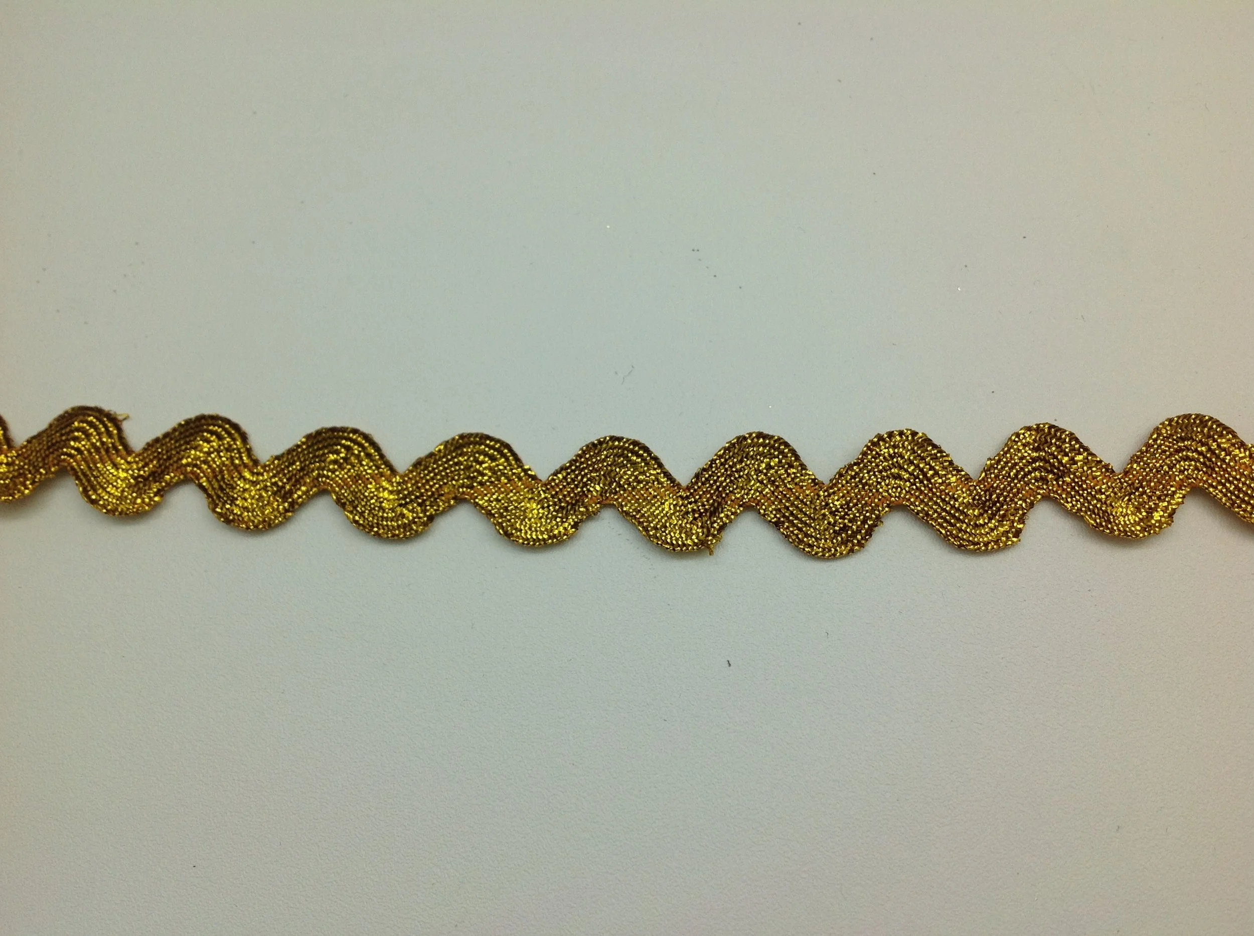 Tradway Ric-Rac_10mm_237.JPG